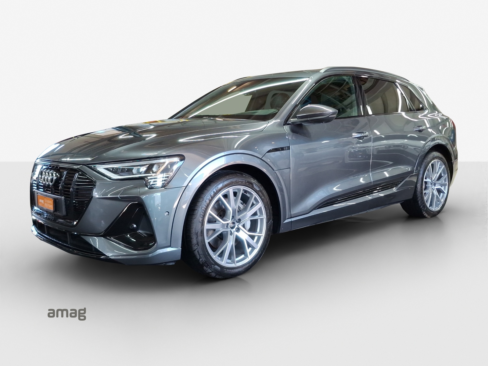 AUDI e-tron 50 S Line Attraction quattro-image-0