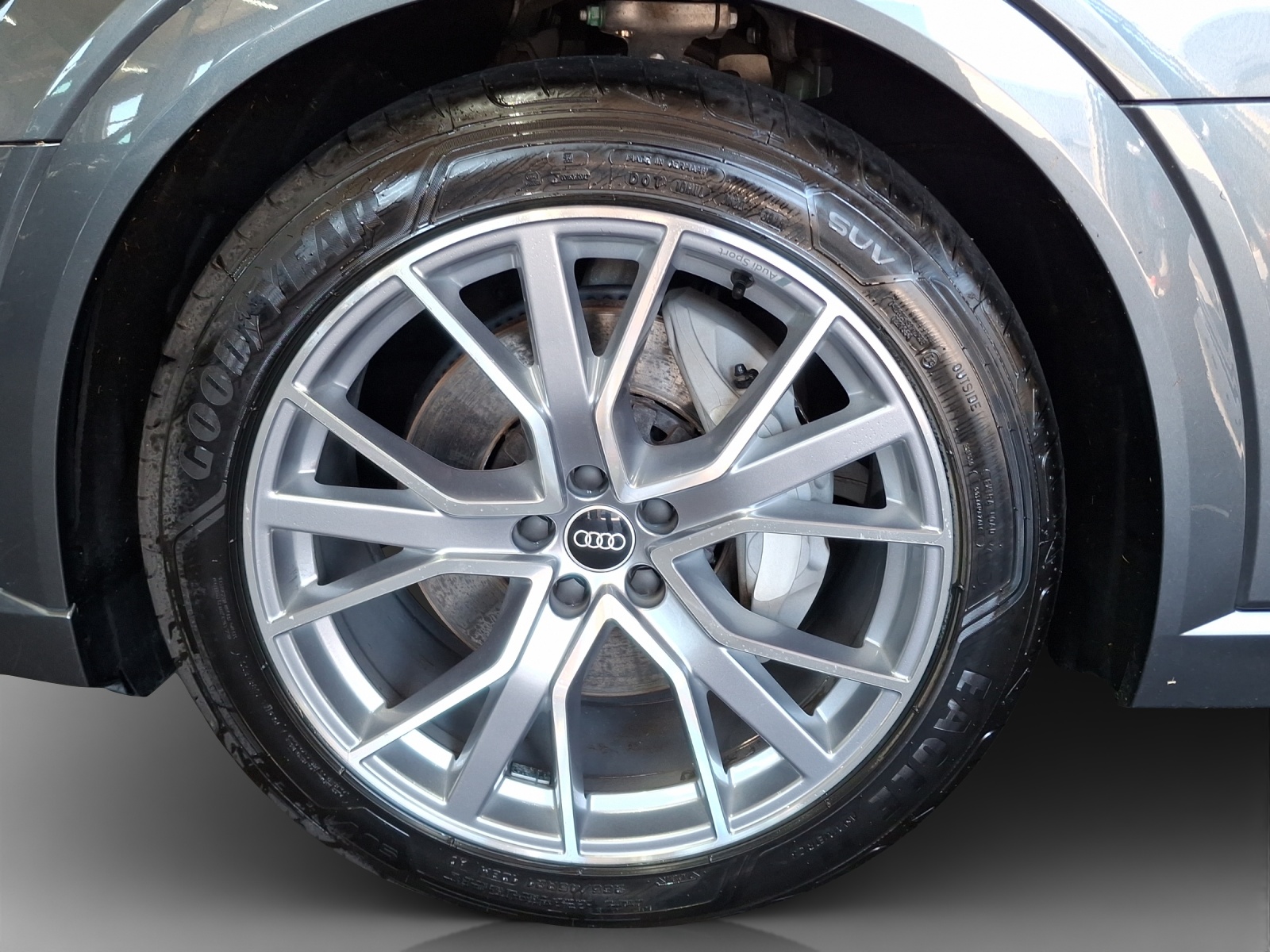 AUDI e-tron 50 S Line Attraction quattro-image-14