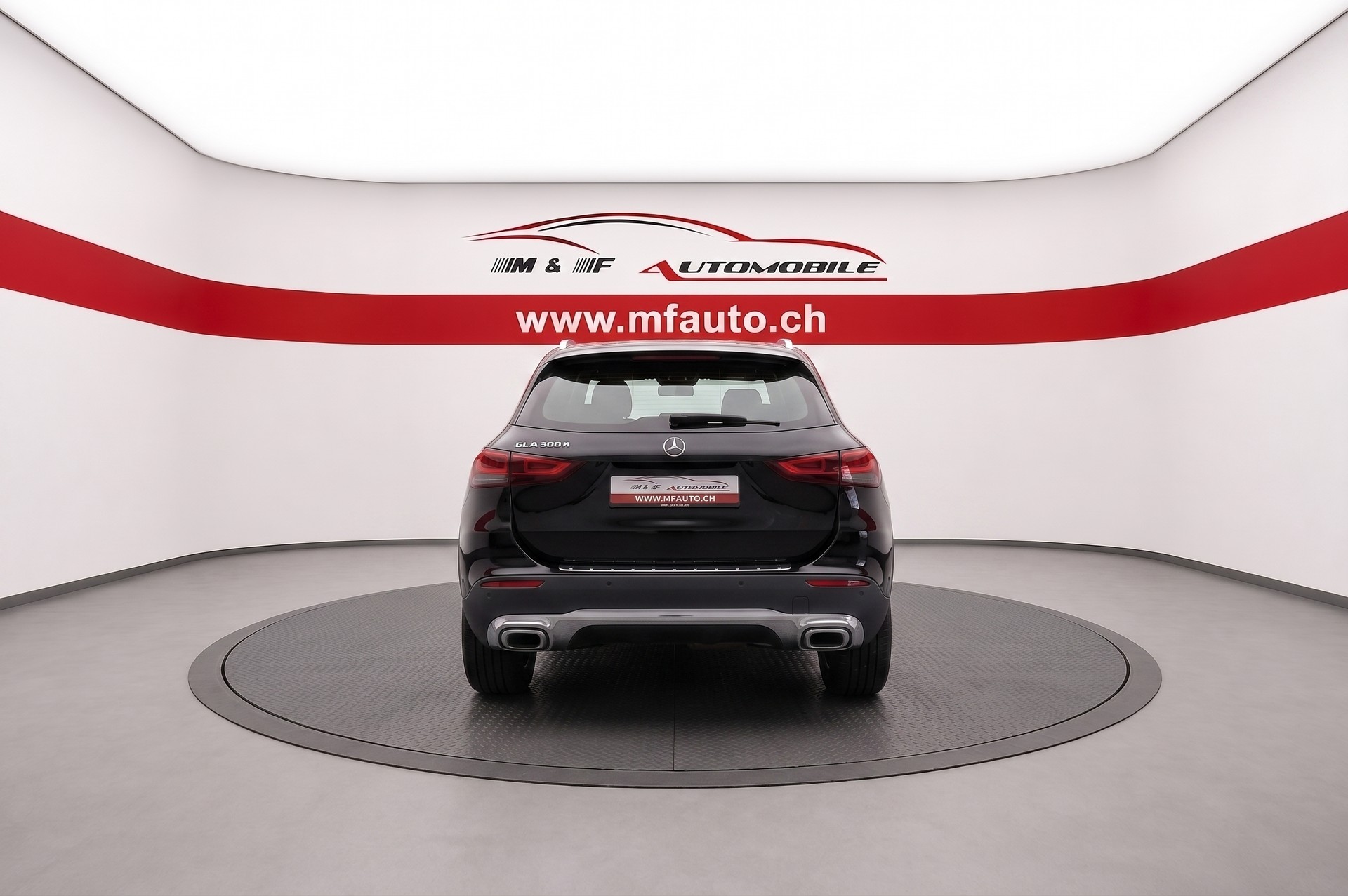 MERCEDES-BENZ GLA 180 d Progressive * CH FAHRZEUG *-image-4