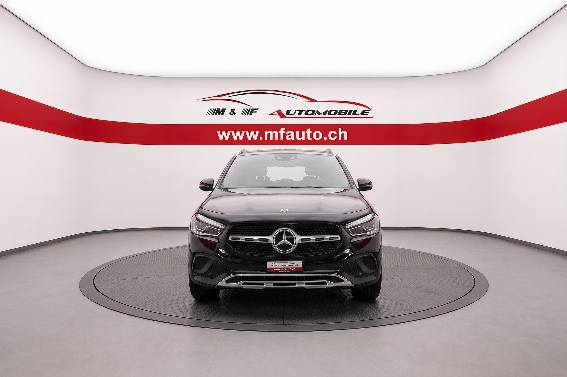 MERCEDES-BENZ GLA 180 d Progressive * CH FAHRZEUG *-showroom-element-1