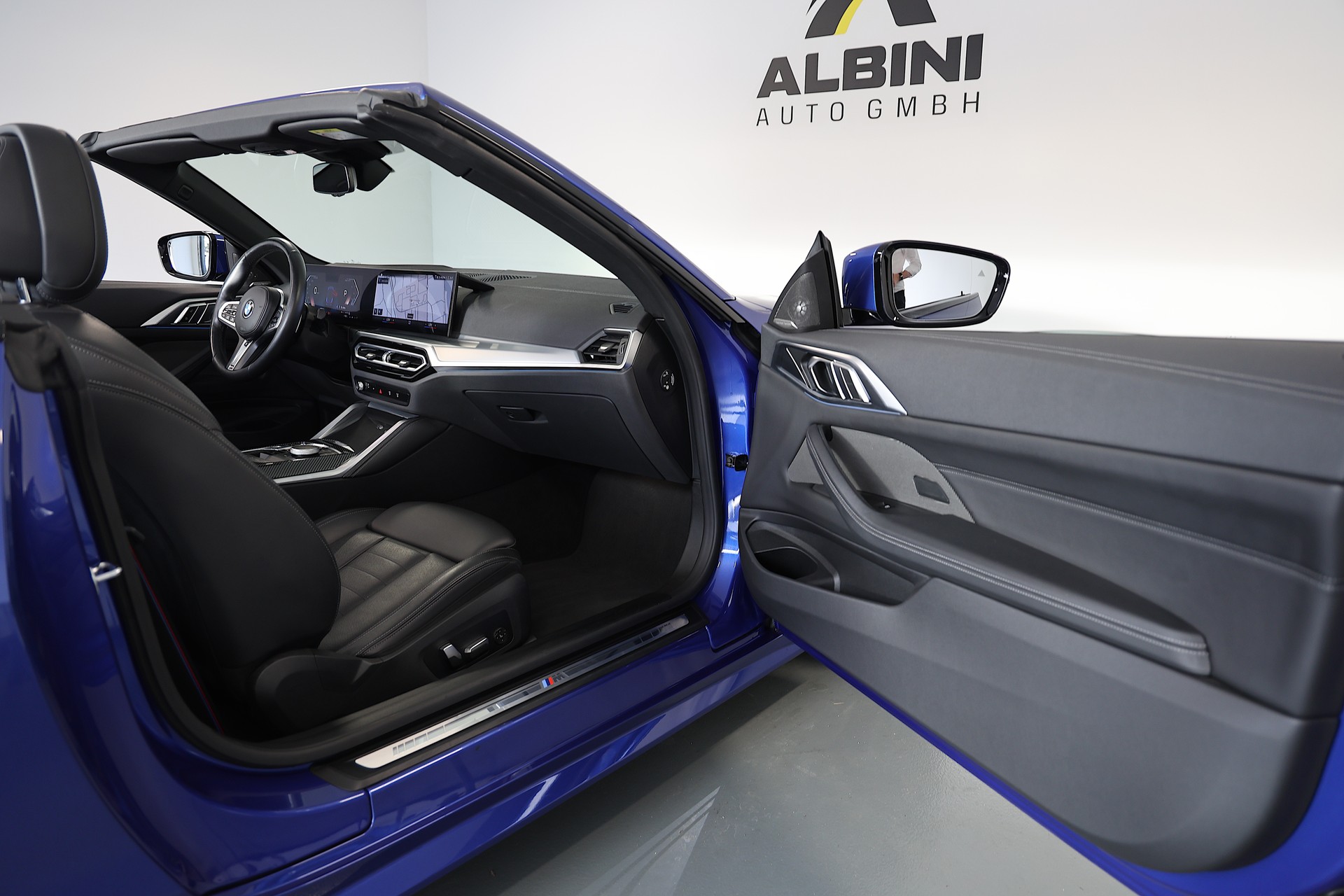 BMW 430i M-Sport xDrive SAG Cabrio-image-13