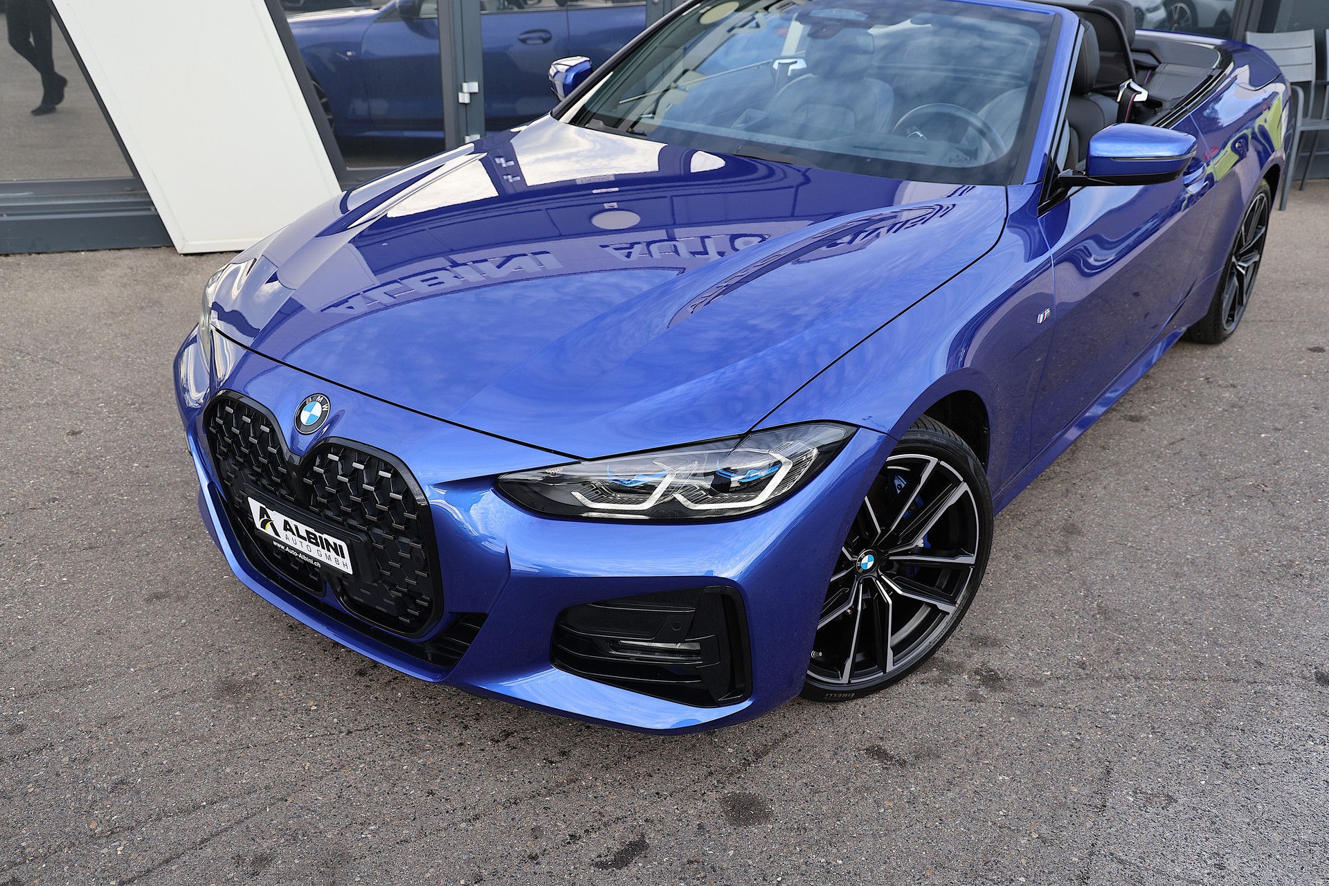 BMW 430i M-Sport xDrive SAG Cabrio-image-6