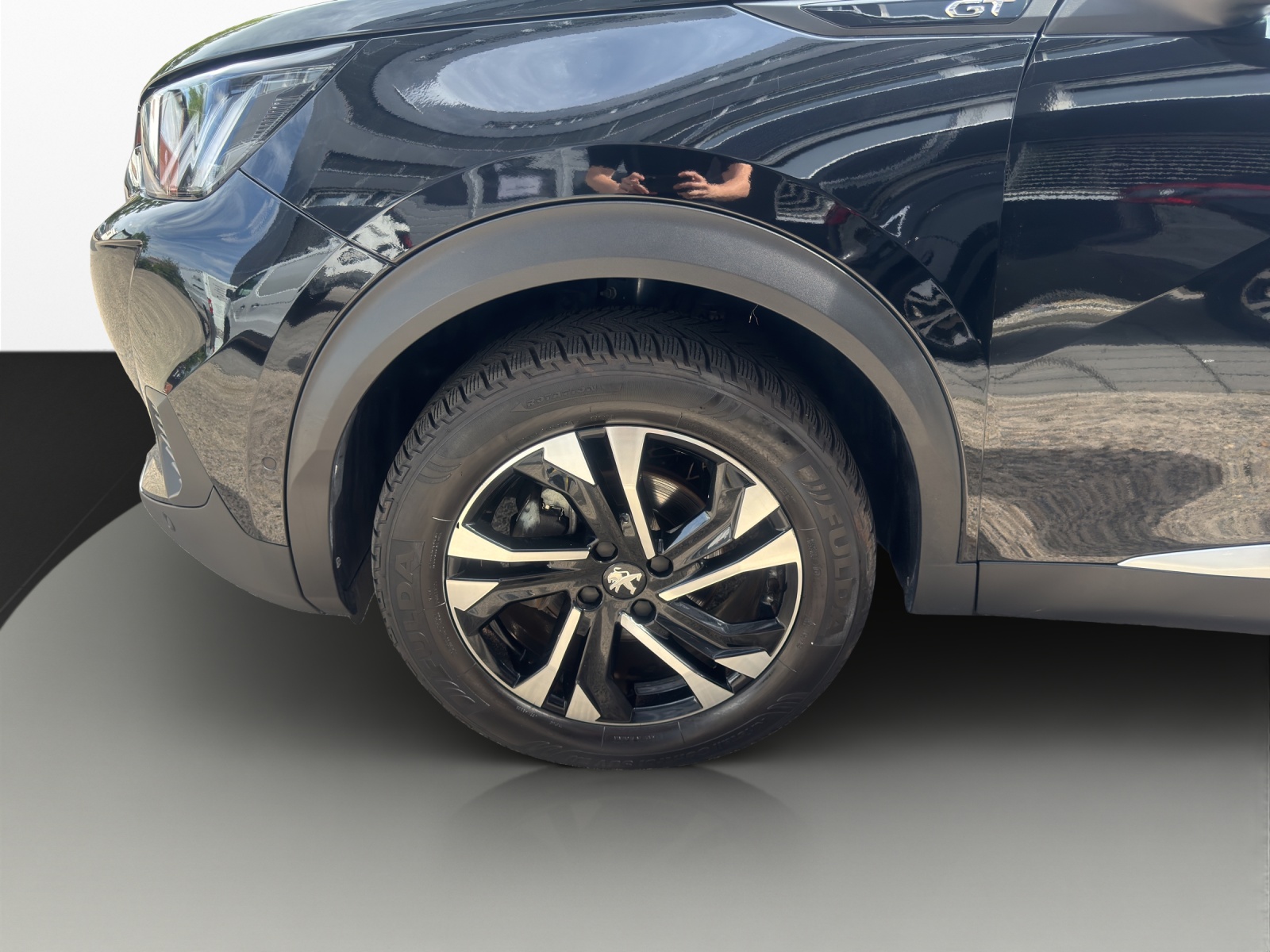 PEUGEOT 2008 1.2 PureTech GT EAT8-image-20