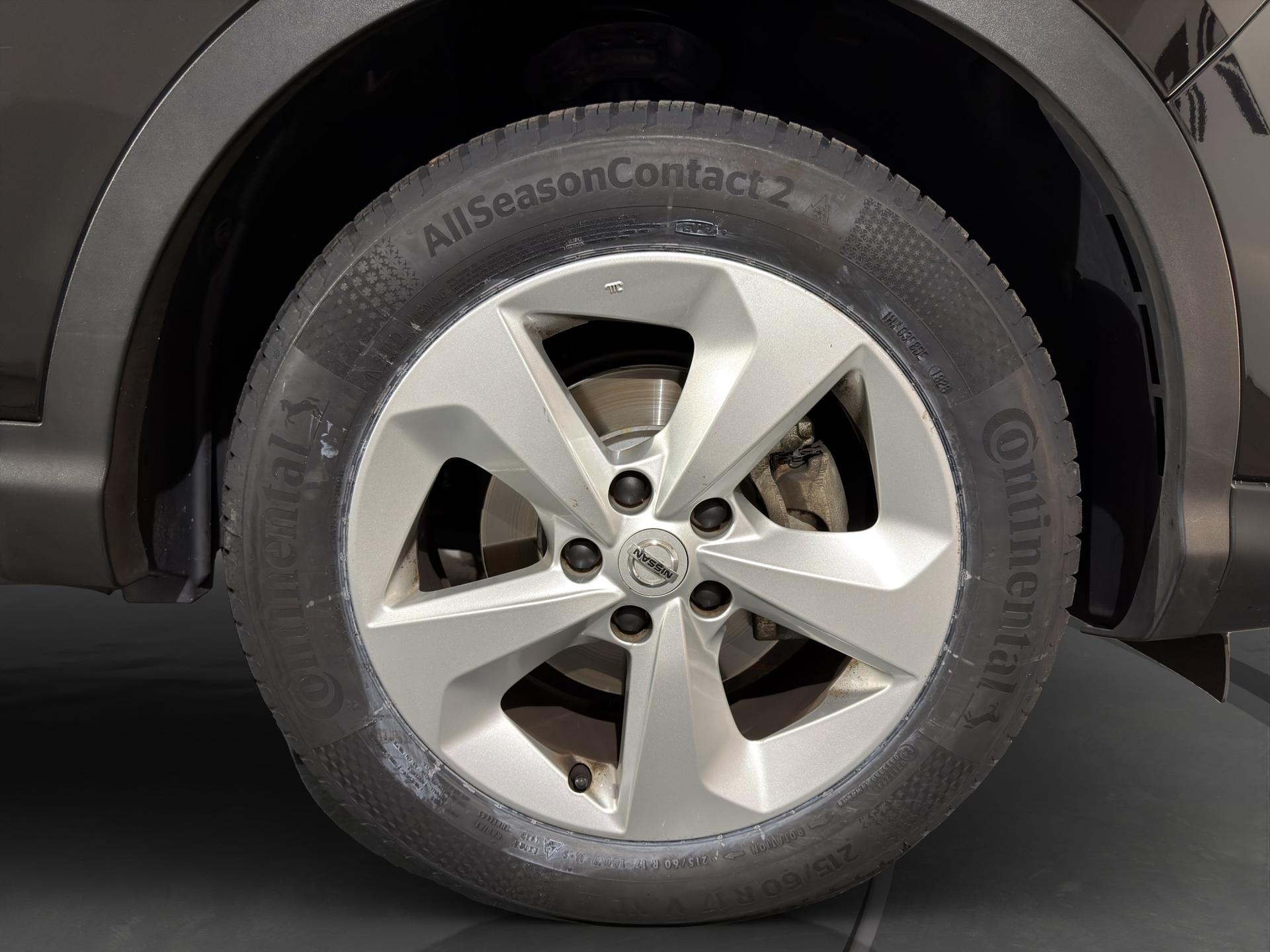 NISSAN Qashqai 1.3 DIG-T acenta DCT-image-17
