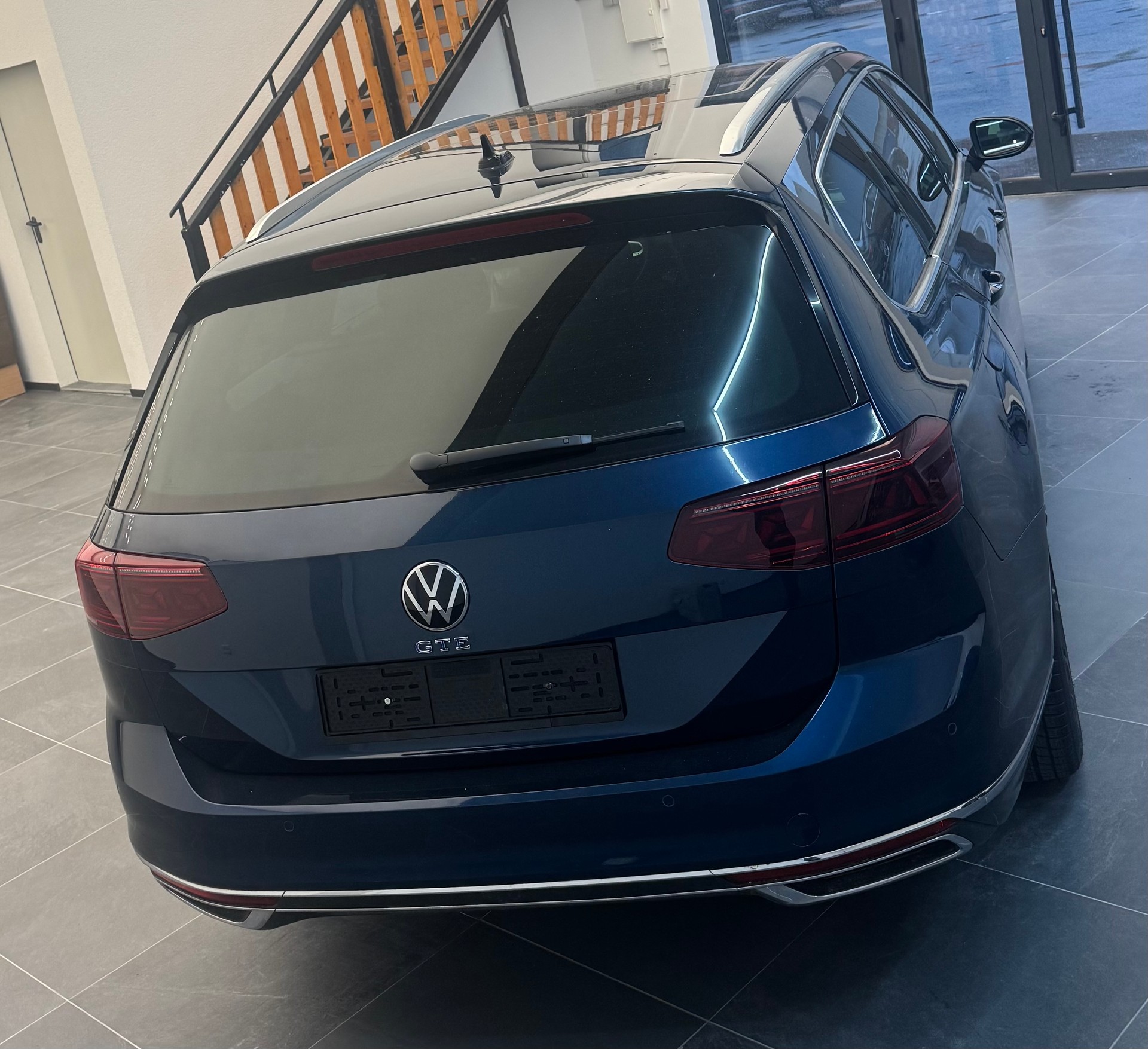 VW GTE-image-10