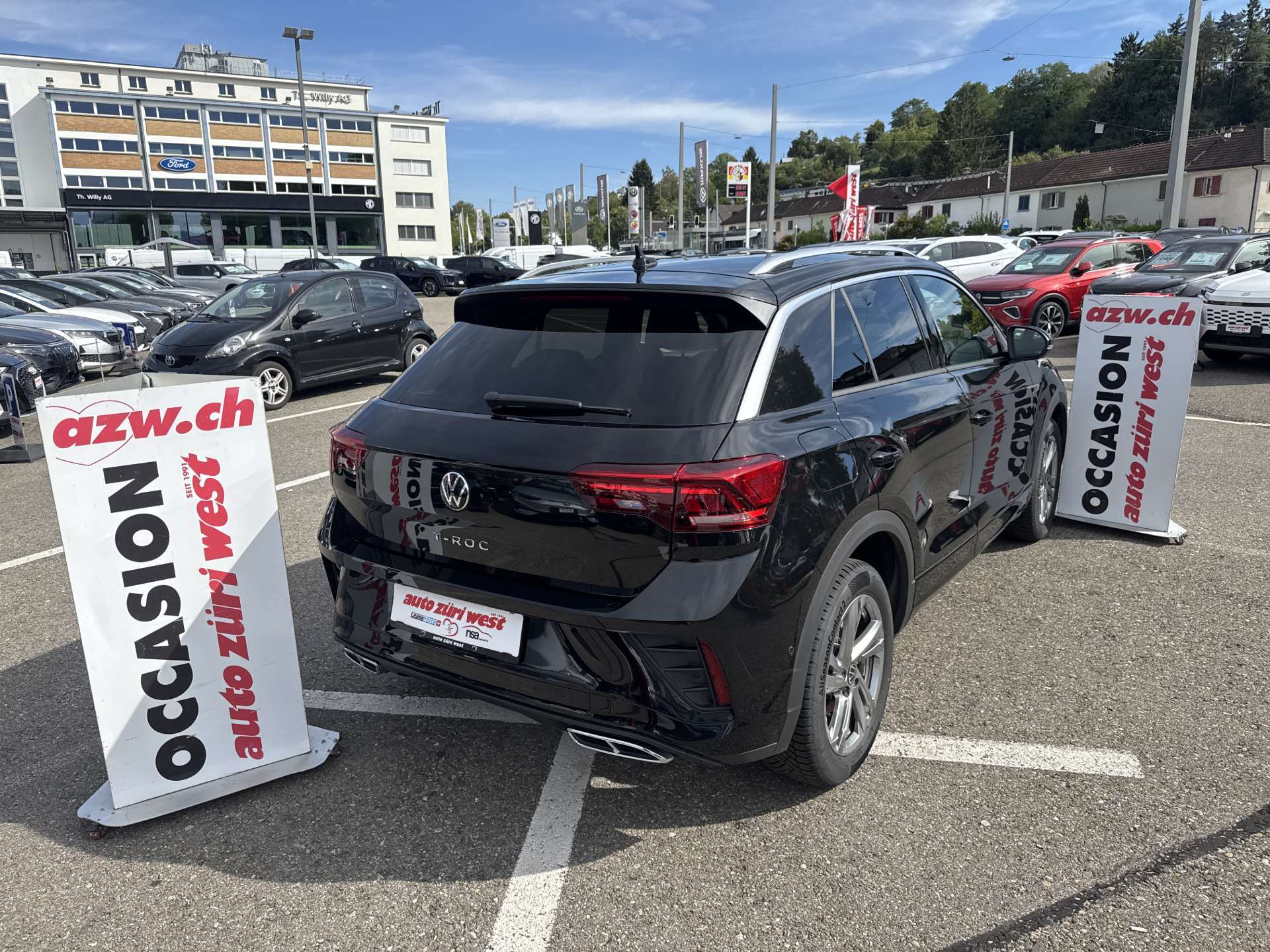 VW T-Roc 1.5 TSi EVO R-Line DSG-Automat-image-2