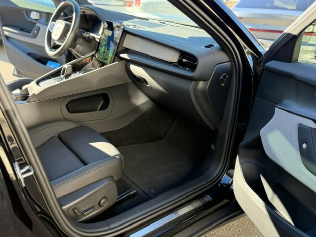 POLESTAR 2 Long Range Dual Motor-image-8