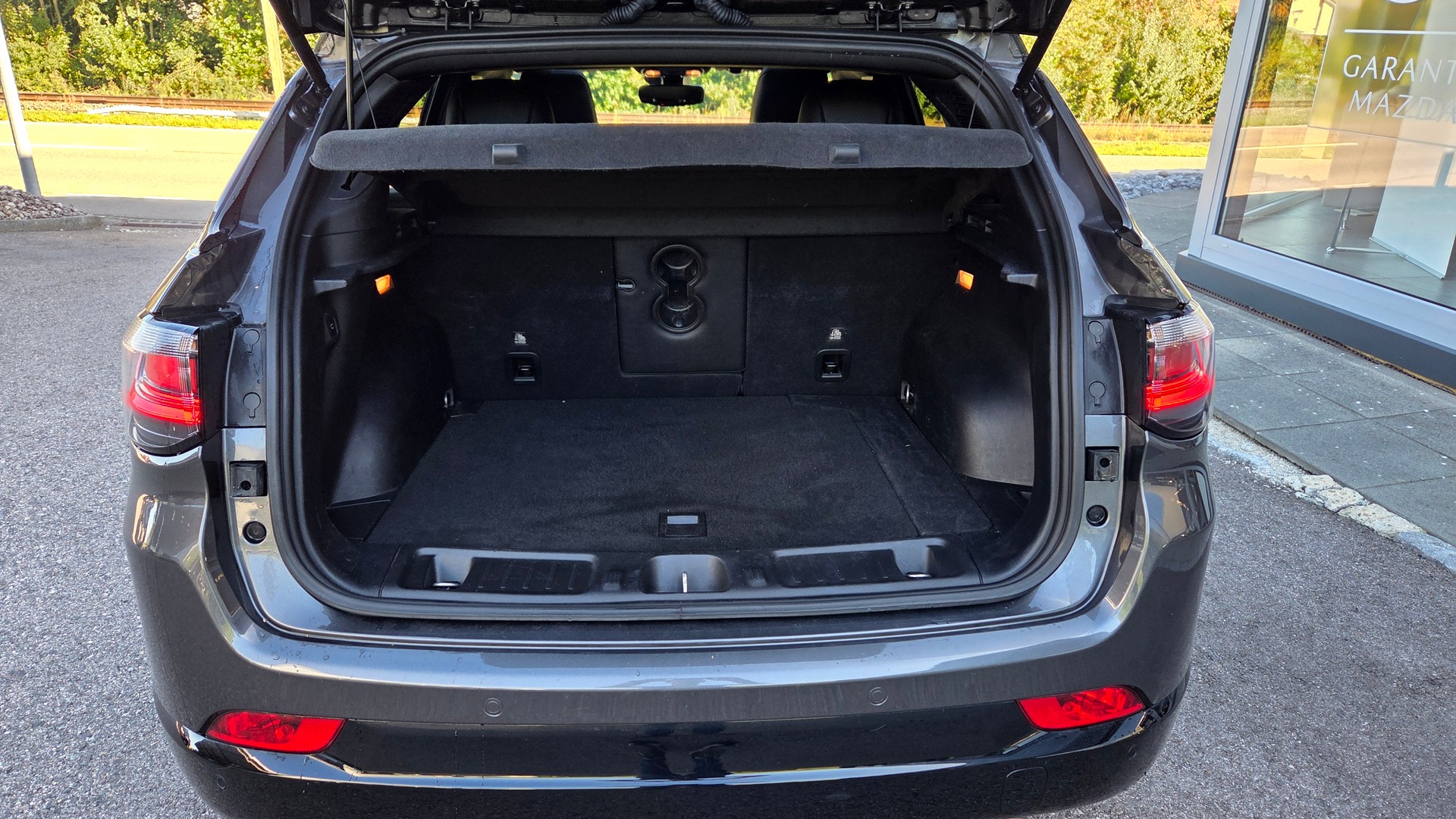 JEEP Compass 1.3 T PHEV Limited AWD-image-9