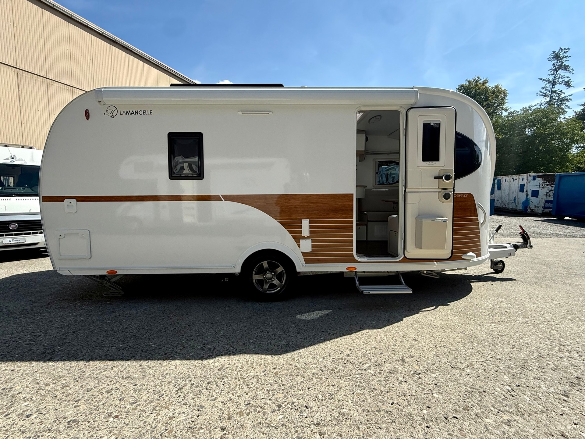 TRIGANO La Mancelle Liberty 490PC-image-1