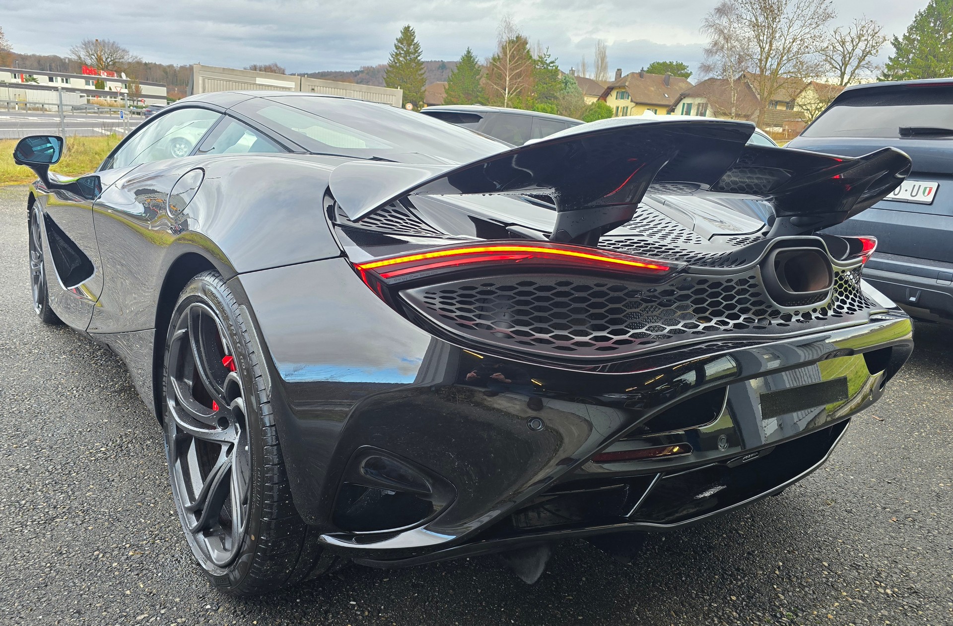 McLAREN PERFORMANCE-image-6