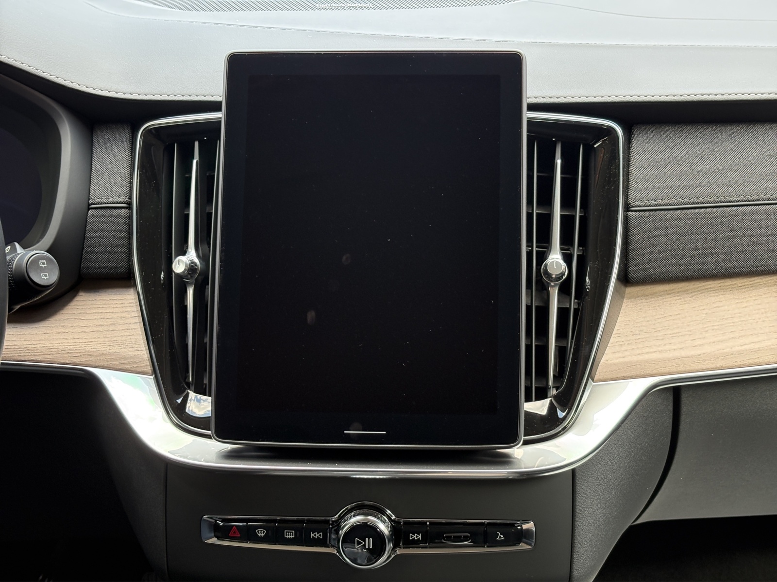 Image VOLVO XC90 XC90 T8 eAWD PluginHybrid Plus Dark Geartronic