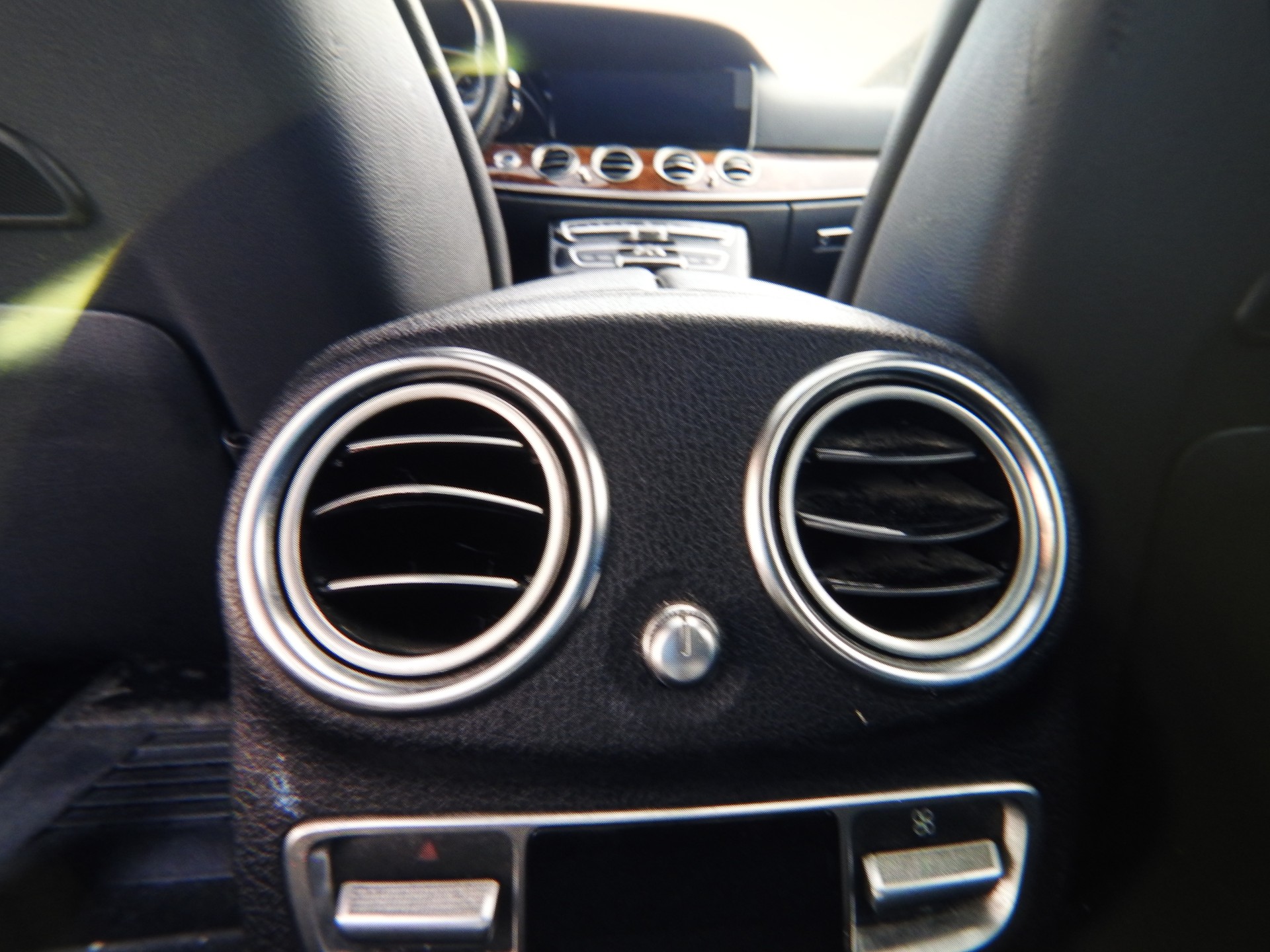 MERCEDES-BENZ E 400 Exclusive 4 Matic 9G-Tronic-image-10