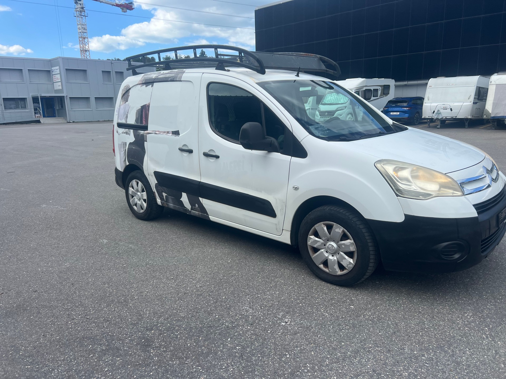 CITROEN Berlingo 1.6 HDi 600 Komfort (Confort)-image-3