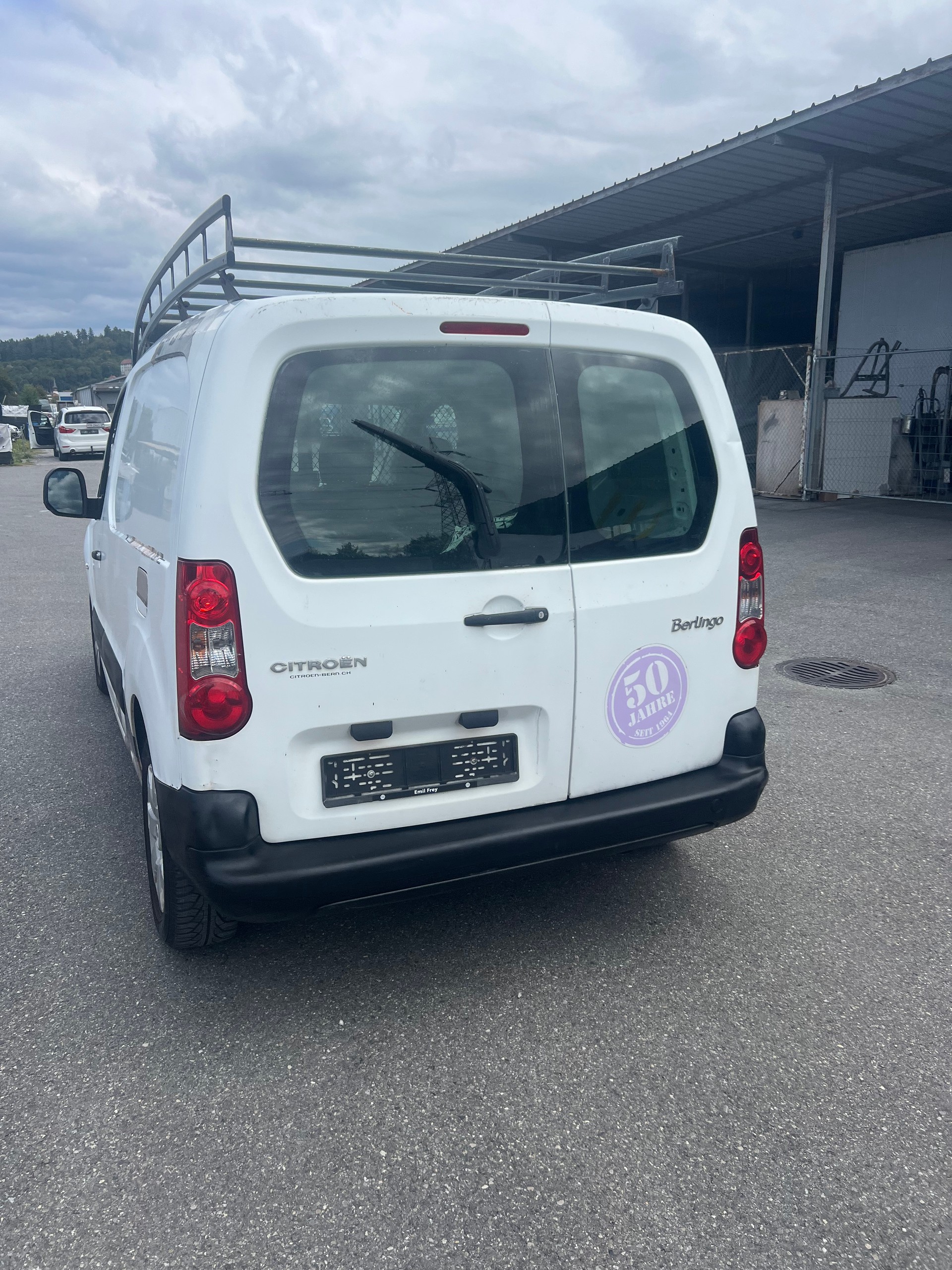 CITROEN Berlingo 1.6 HDi 600 Komfort (Confort)-image-4