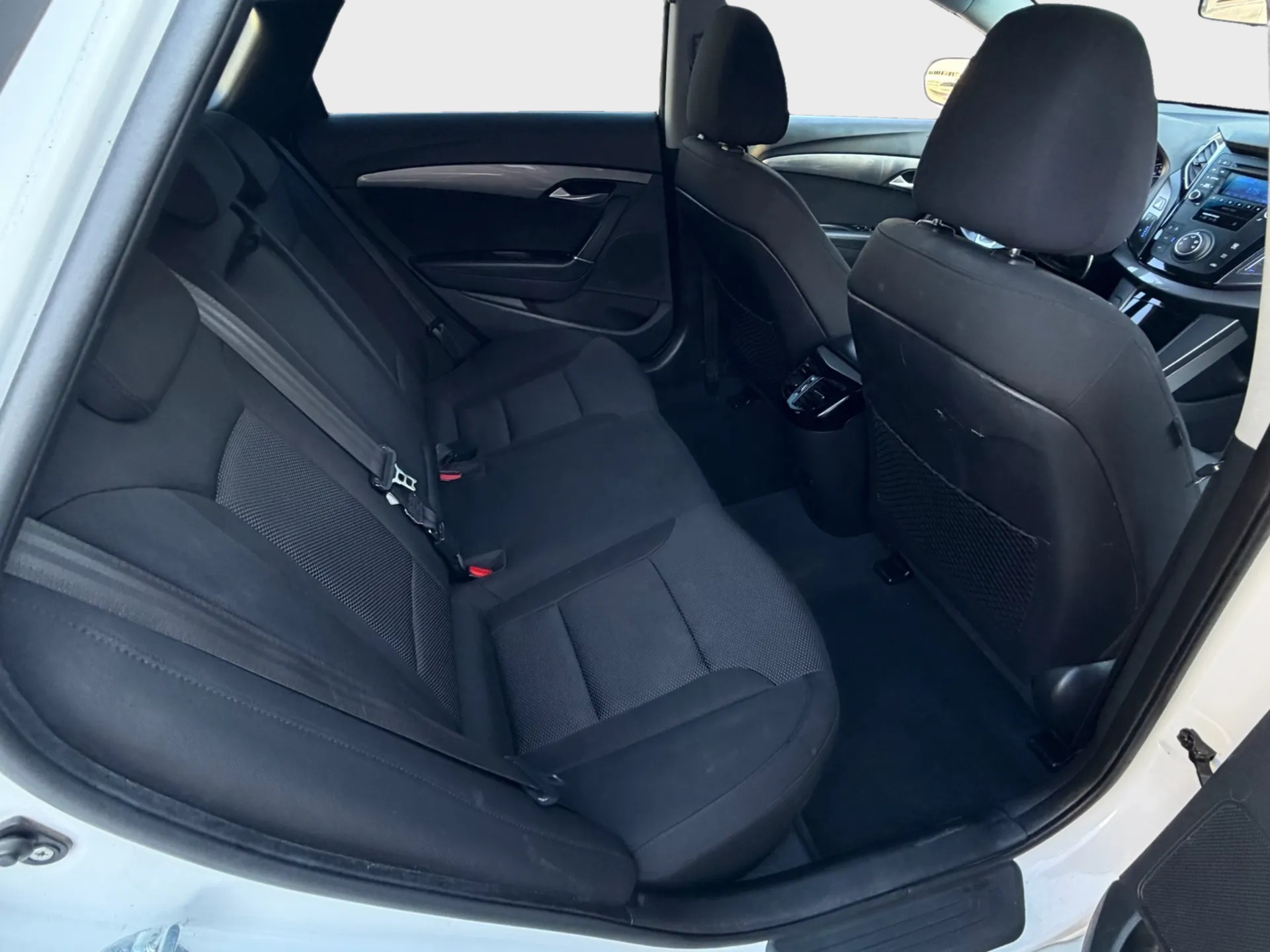 HYUNDAI i40 Wagon 1.6 GDI ISG Comfort-image-20