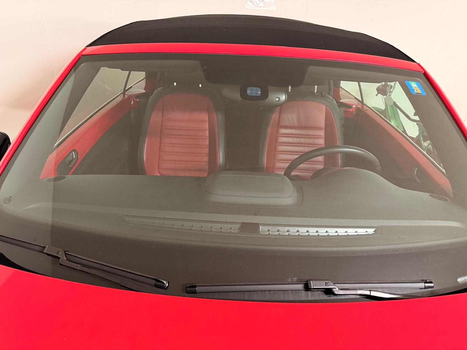 VW Beetle Cabrio 1.4 TSI BMT Sport DSG Sport-image-7