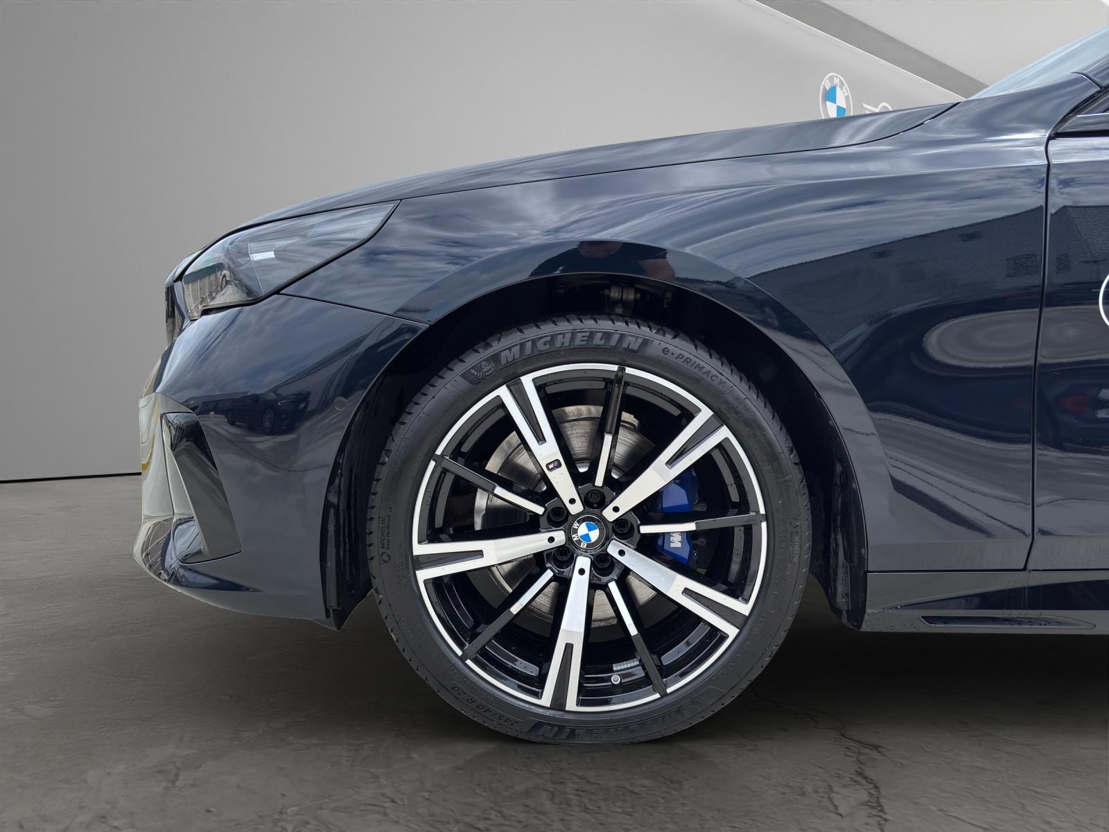 BMW 5er Reihe G61 Touring 520d xDrive-image-4