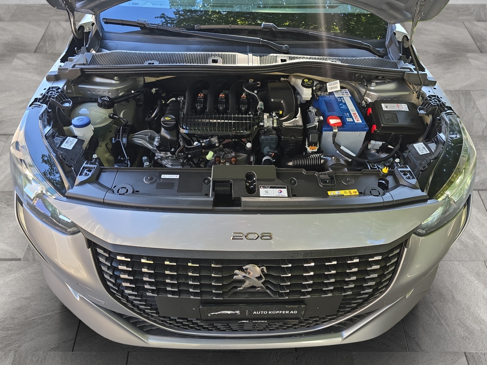 PEUGEOT 208 1.2 PureTech Active Business-image-17