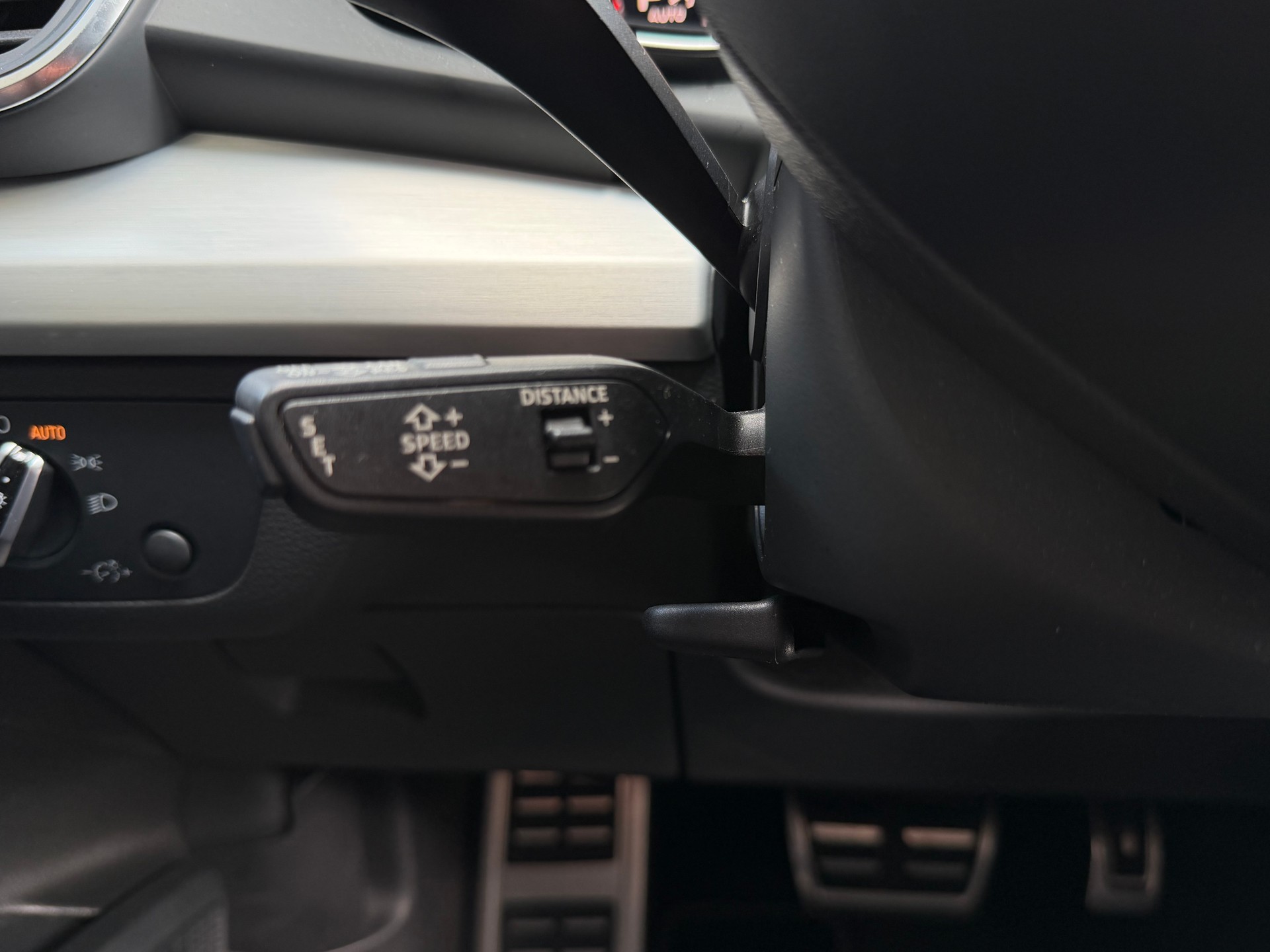 AUDI Q5 2.0 TFSI sport quattro S-tronic-image-18