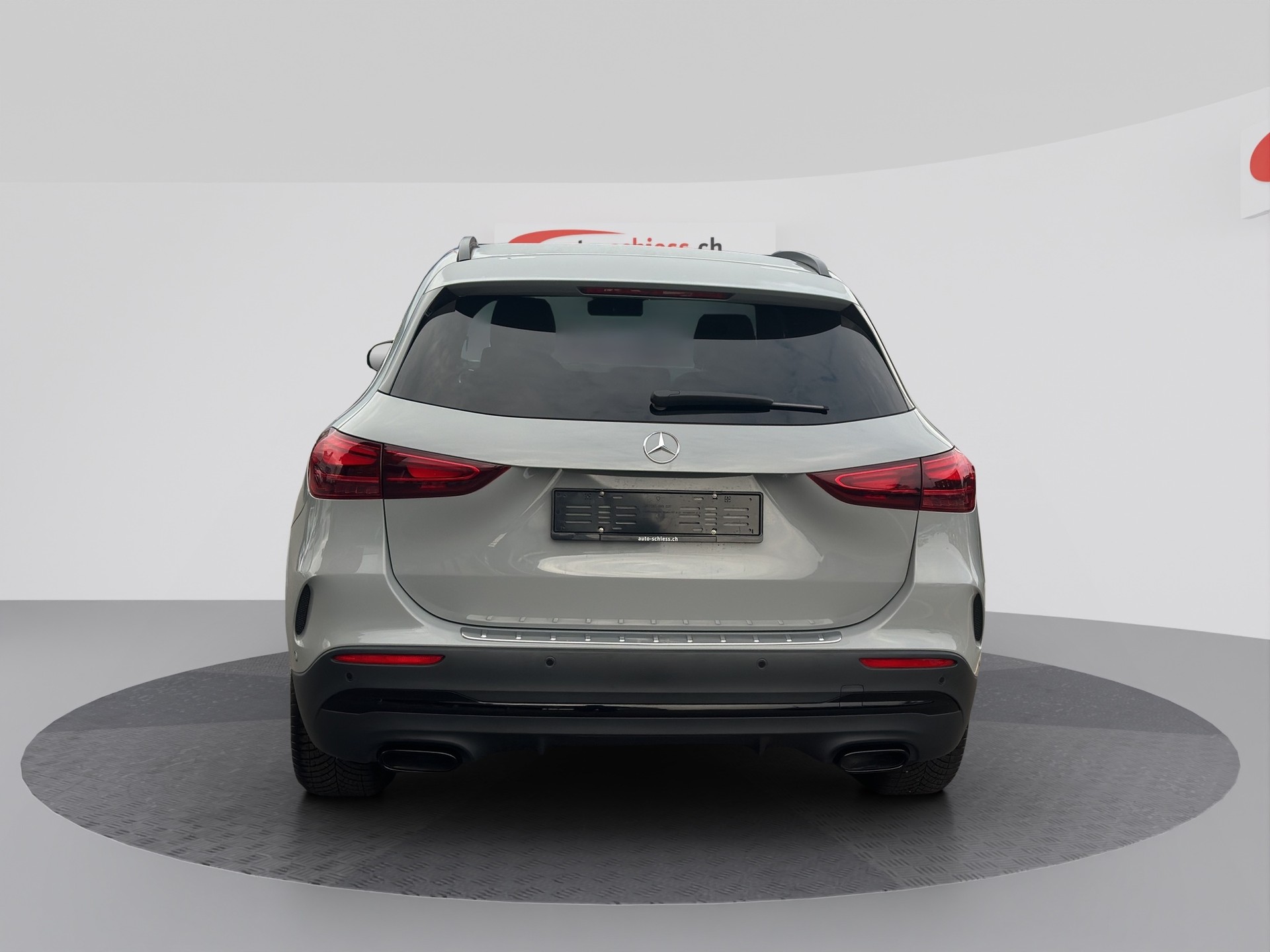 MERCEDES-BENZ GLA 200 AMG Line 7G-DCT Night-image-3