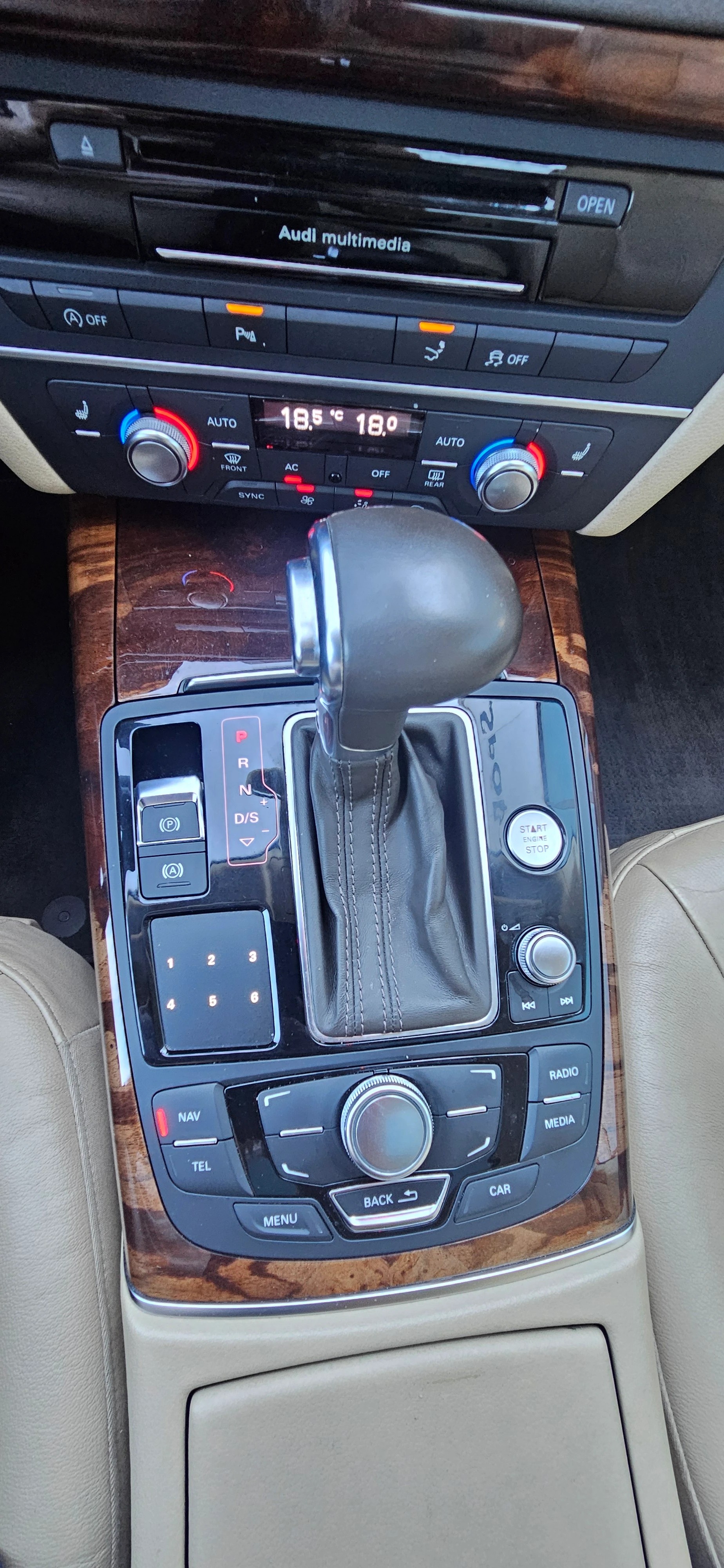 AUDI A7 Sportback 3.0 TFSI quattro S-tronic-image-11