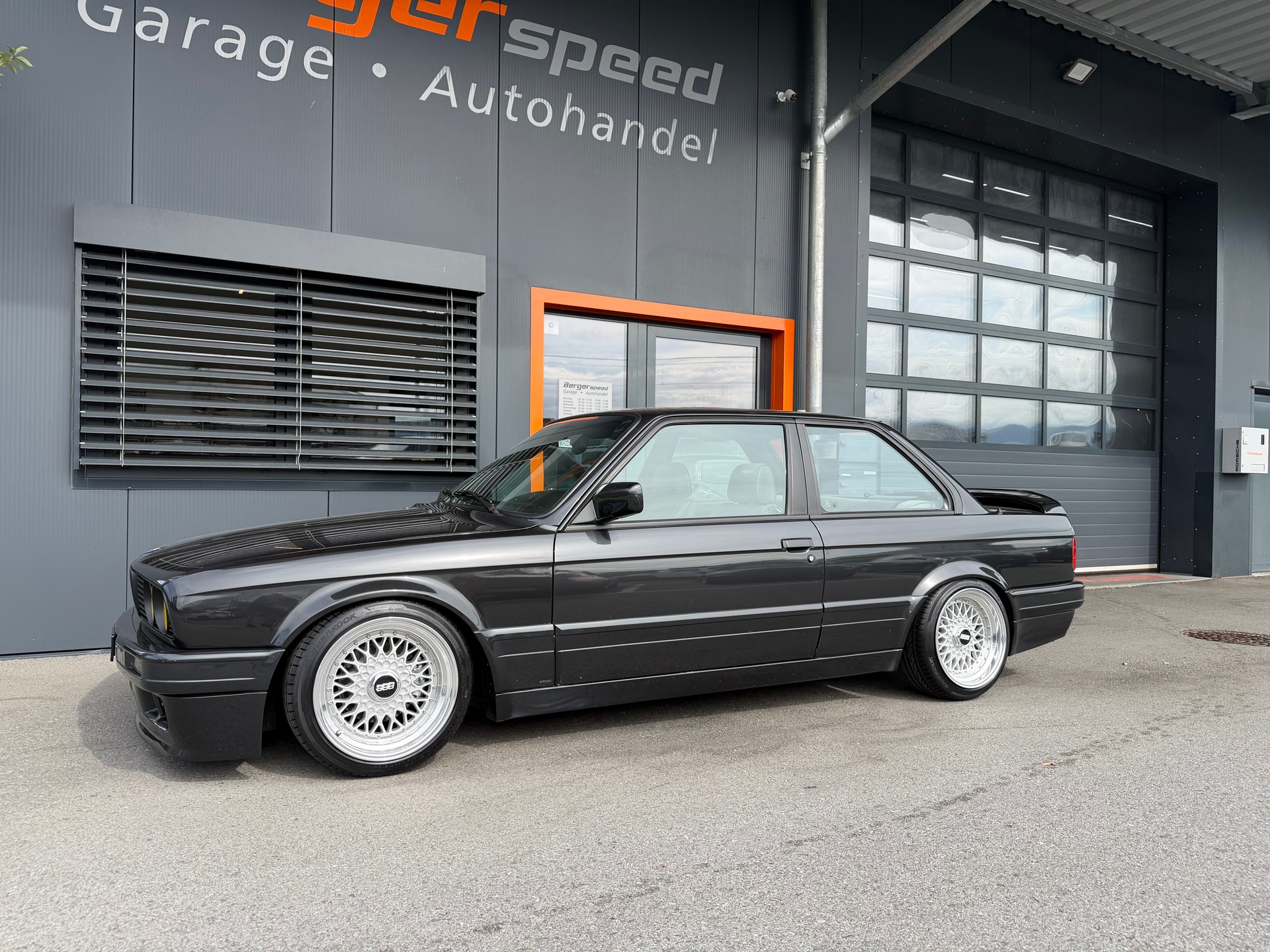 BMW 325i original M-Tech 2-image-2
