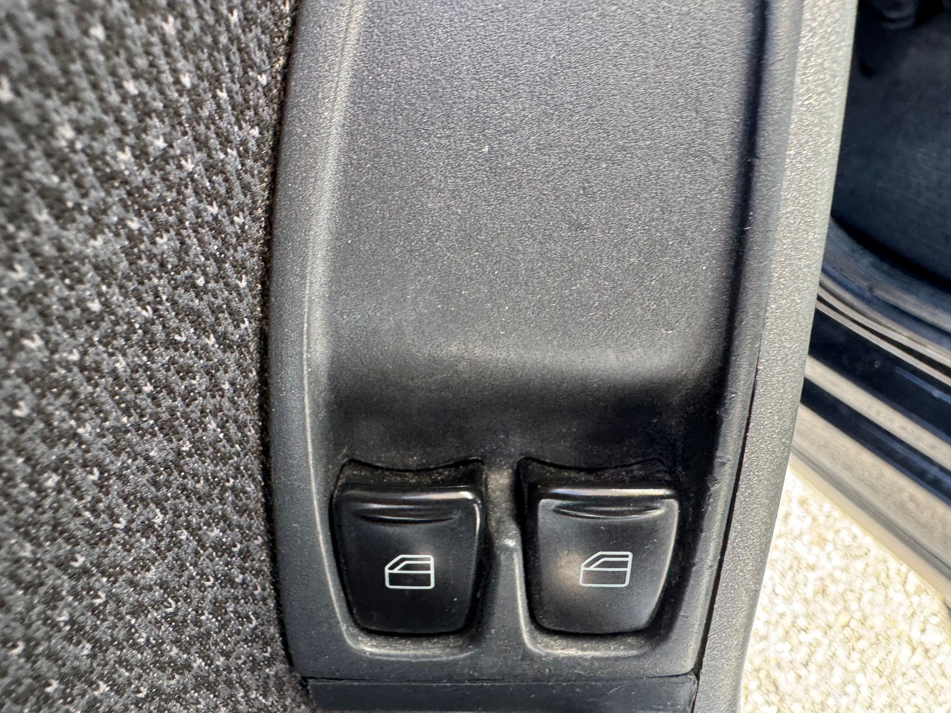 SMART fortwo limited three mhd softouch-image-6