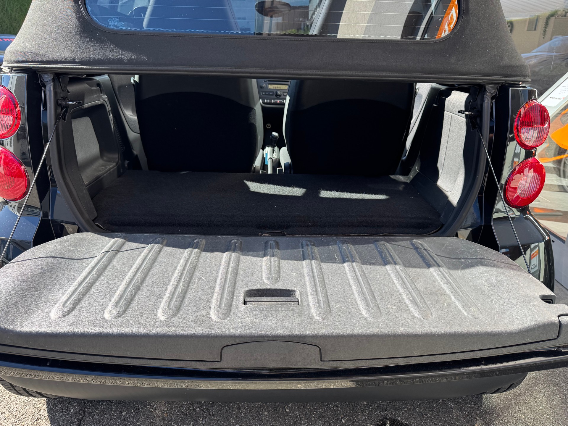 SMART fortwo limited three mhd softouch-image-9