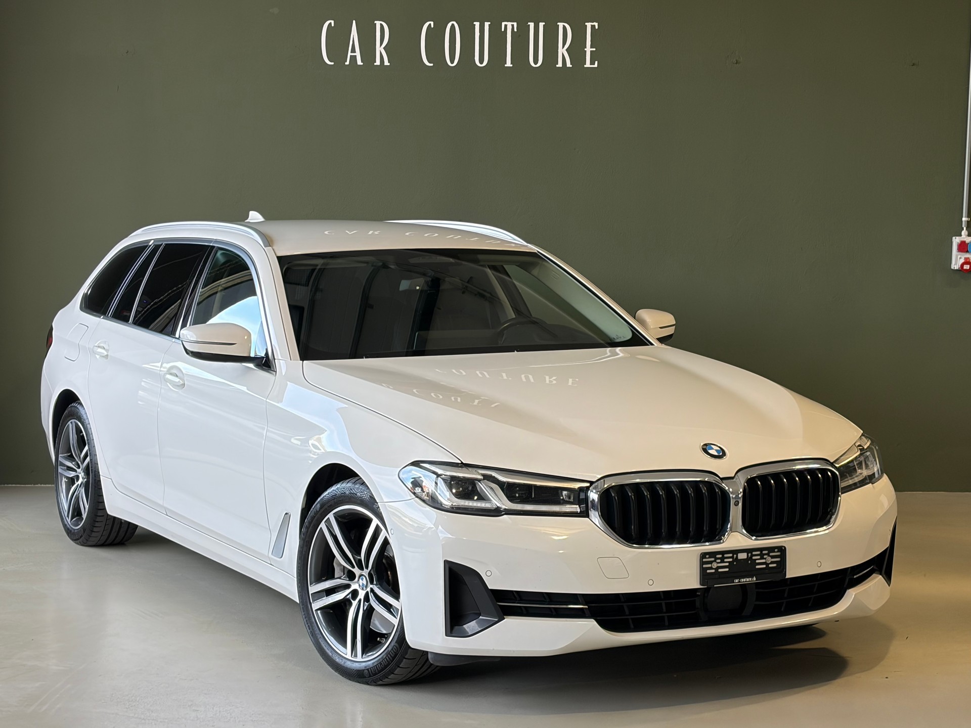 BMW 530d xDrive 48V Touring Steptronic *CH-Fahrzeug*Letzte MFK 06.2026*-image-2