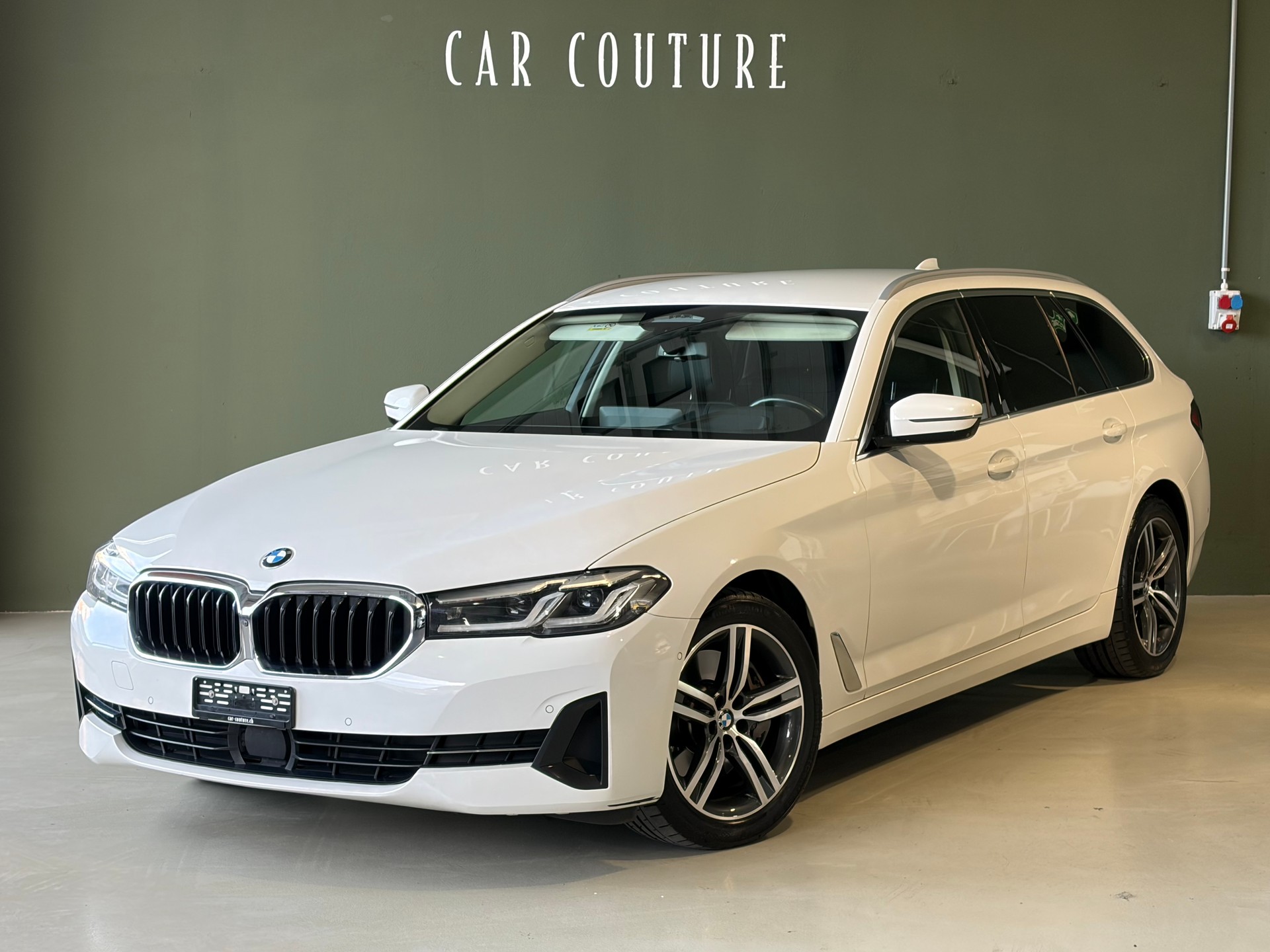 BMW 530d xDrive 48V Touring Steptronic *CH-Fahrzeug*Letzte MFK 06.2026*-image-1