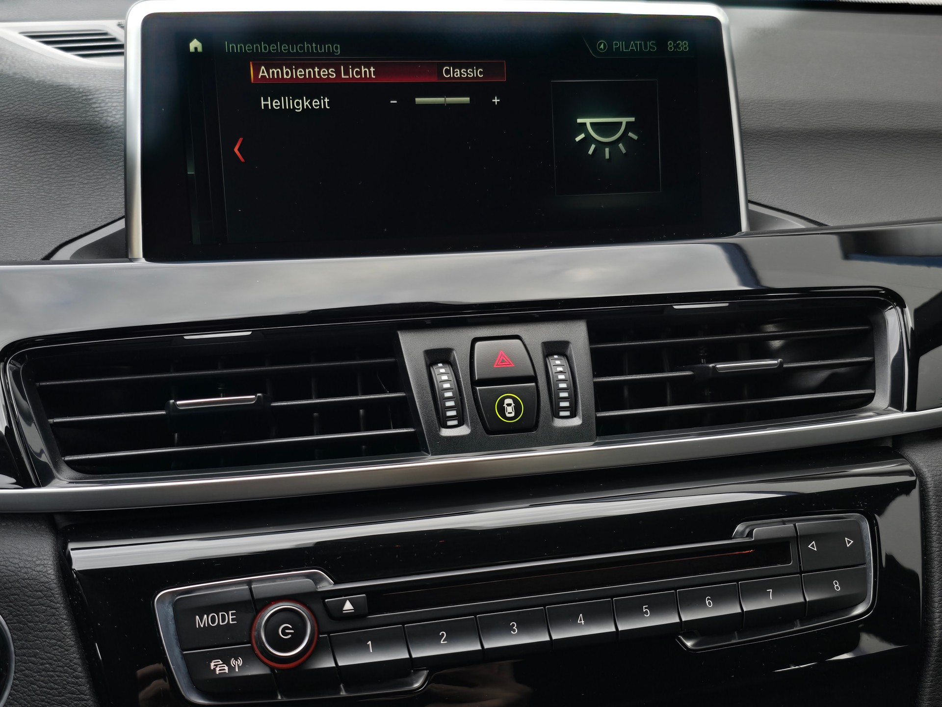 BMW X1 xDrive 20i M Sport Steptronic-image-24