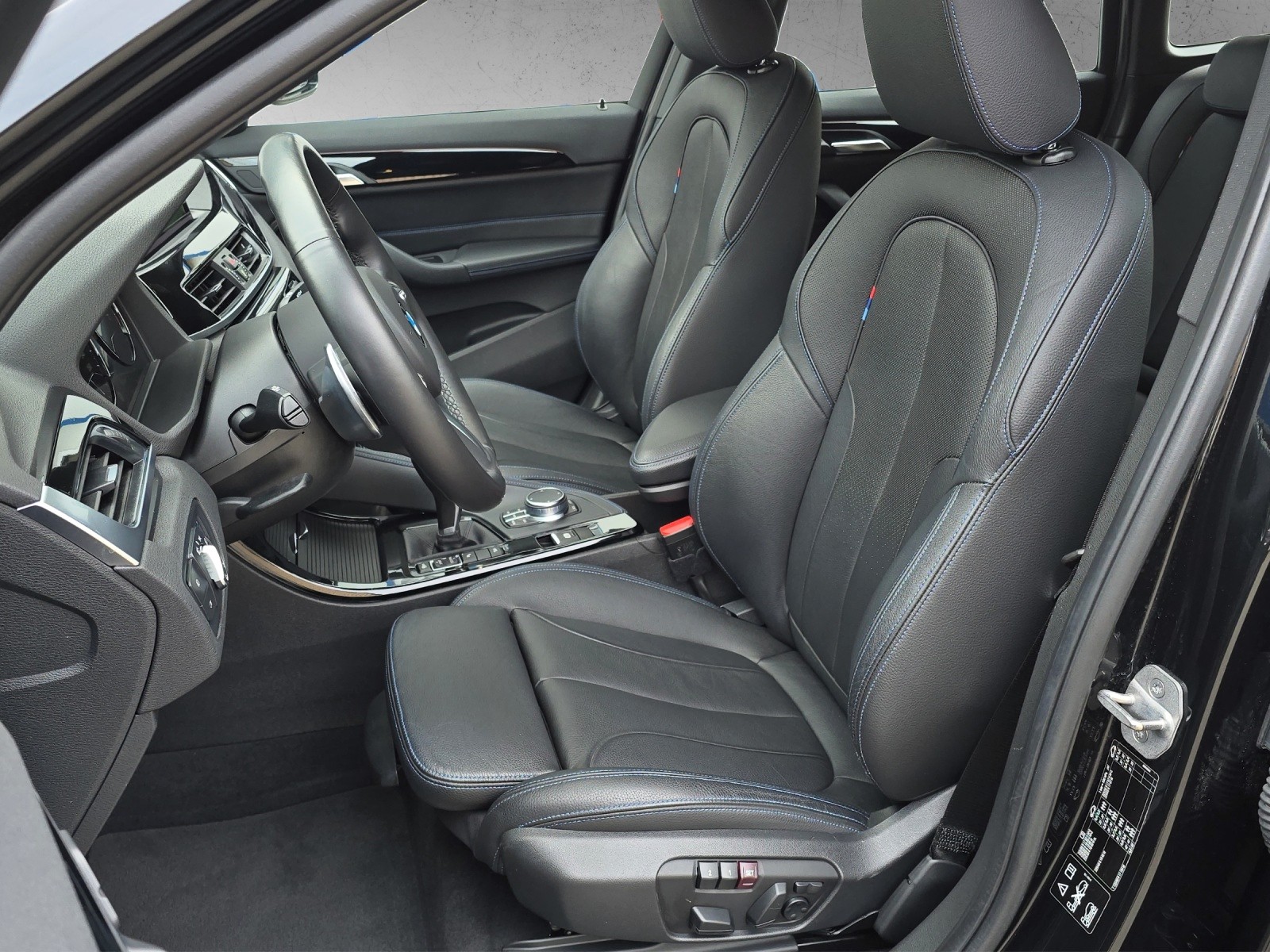 BMW X1 xDrive 20i M Sport Steptronic-image-9