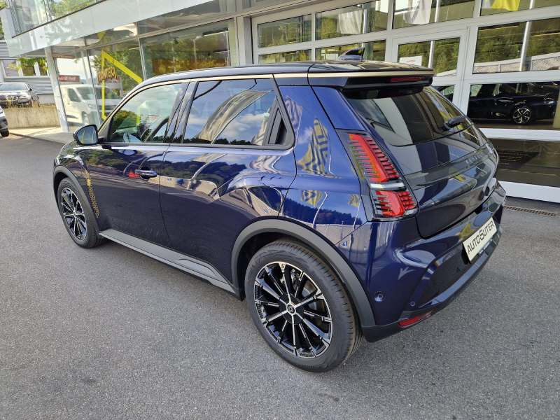 RENAULT R5 E-Tech Comfort Range techno-image-3