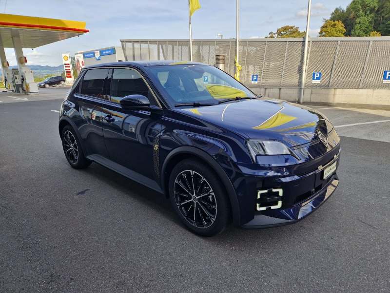 RENAULT R5 E-Tech Comfort Range techno-image-1