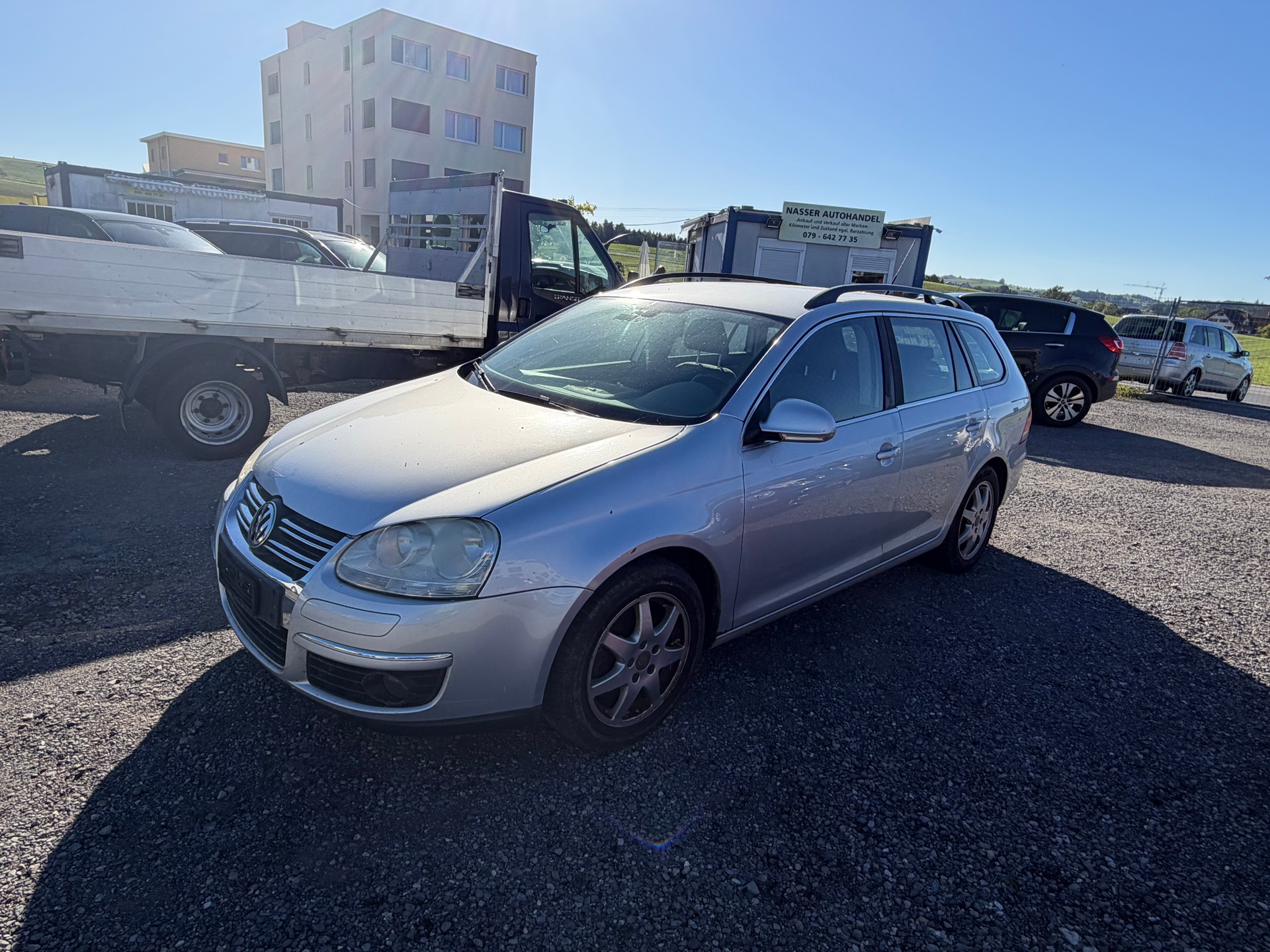 VW Golf Variant 1.9 TDI Comfortline 4Motion-image-0