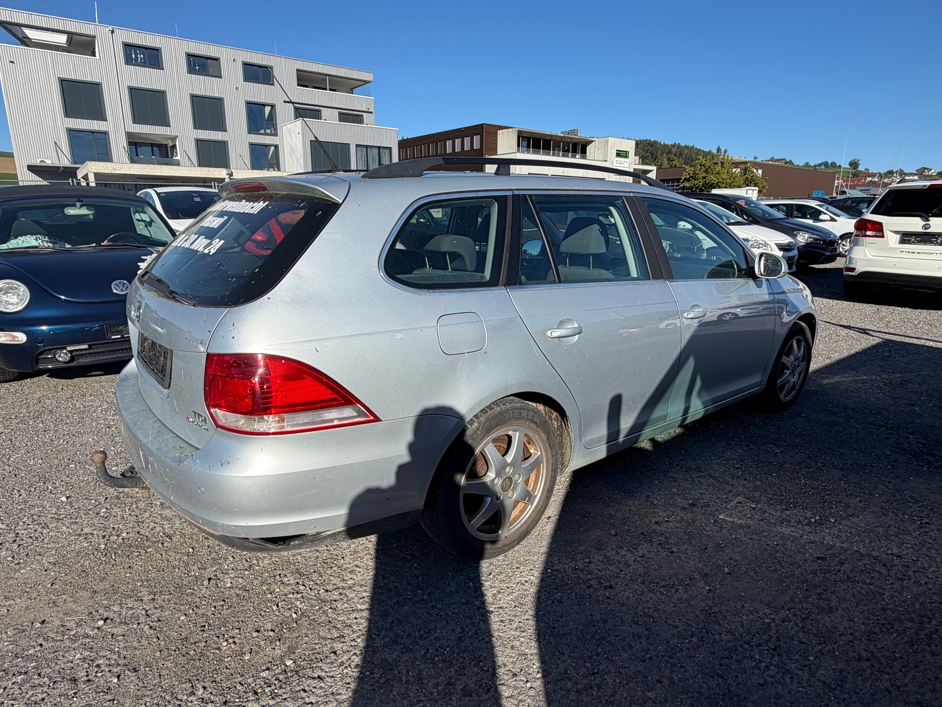 VW Golf Variant 1.9 TDI Comfortline 4Motion-image-5