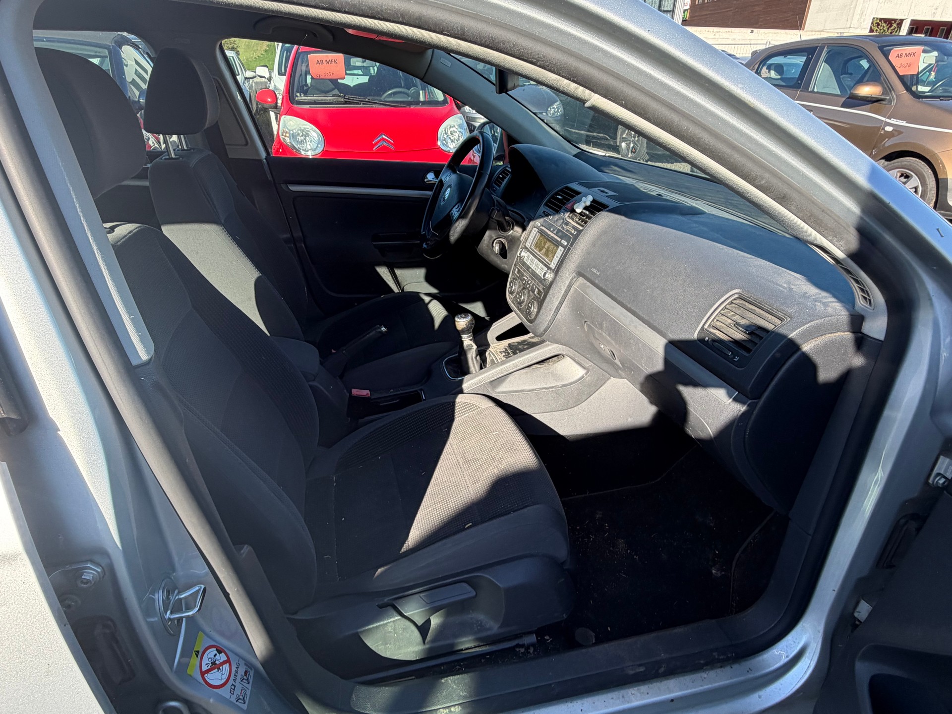 VW Golf Variant 1.9 TDI Comfortline 4Motion-image-8