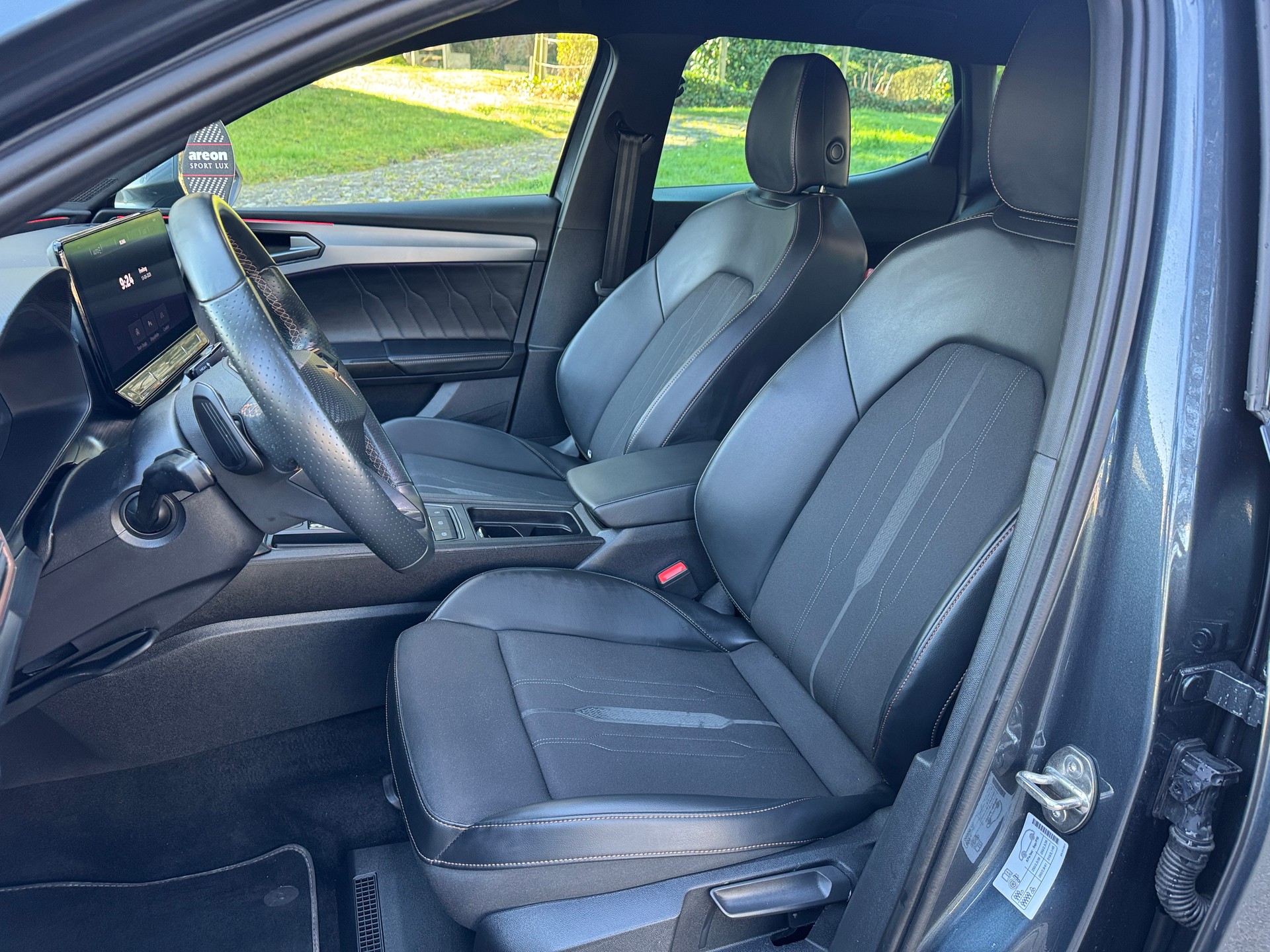 CUPRA ATECA-image-9