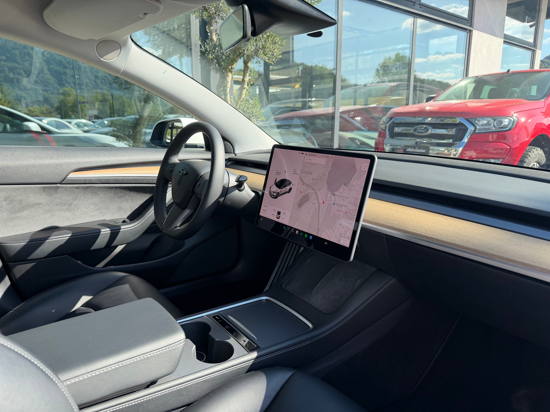 TESLA Model 3 Performance Dual Motor AWD-image-10
