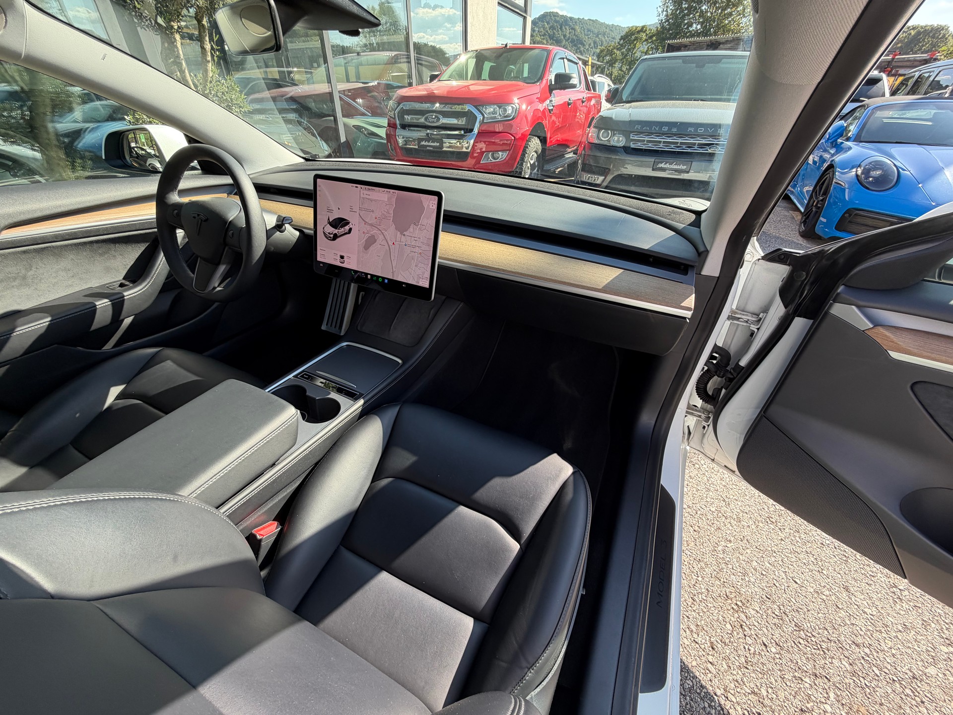 TESLA Model 3 Performance Dual Motor AWD-image-8