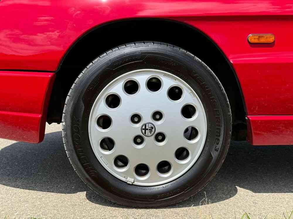 ALFA ROMEO Spider 2.0-image-14