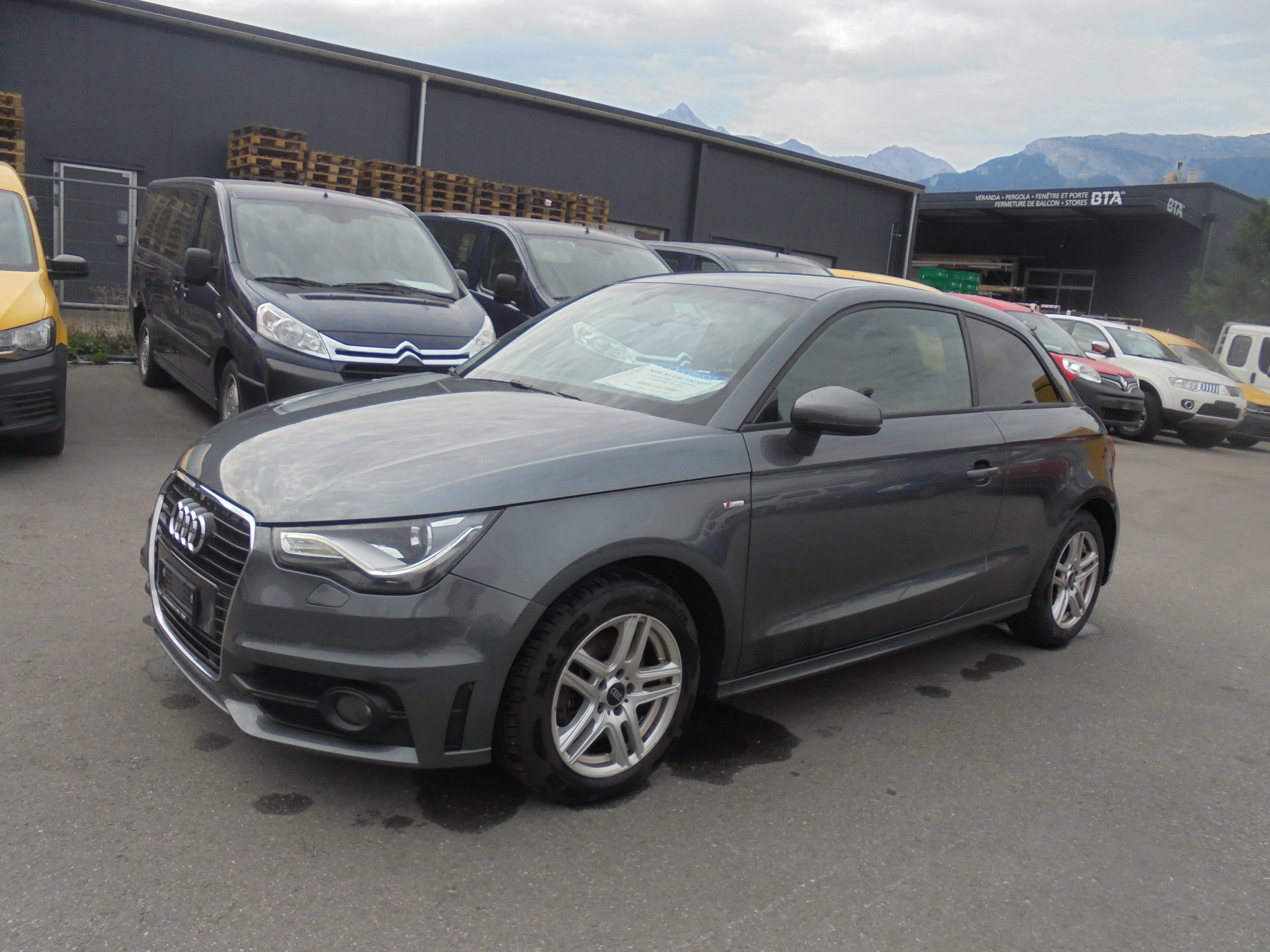 Car photo