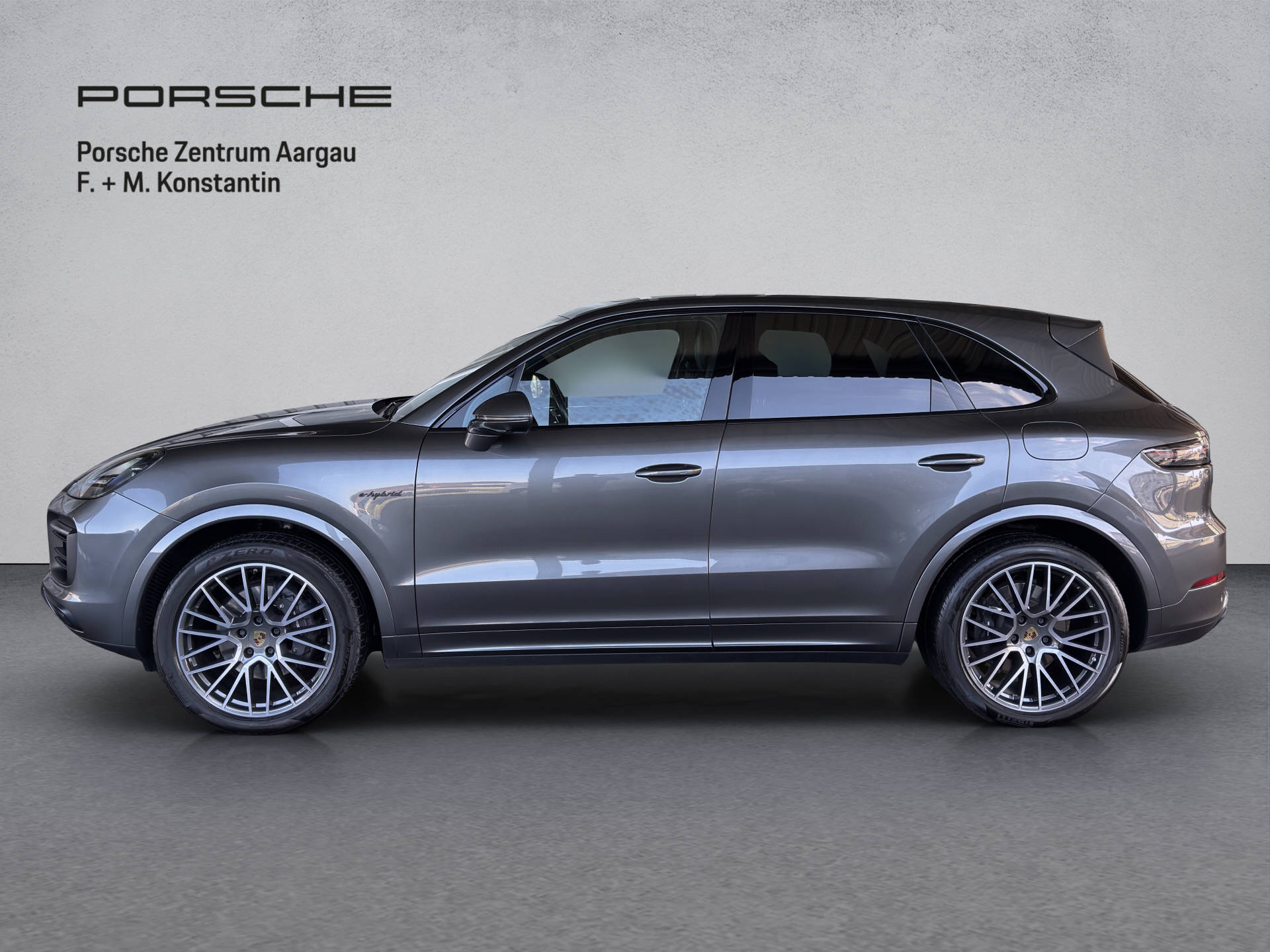 PORSCHE Cayenne E-Hybrid-image-2