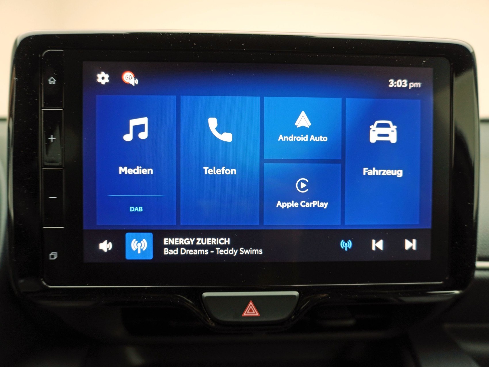 MAZDA 2 1.5 Hybrid Homura-image-12