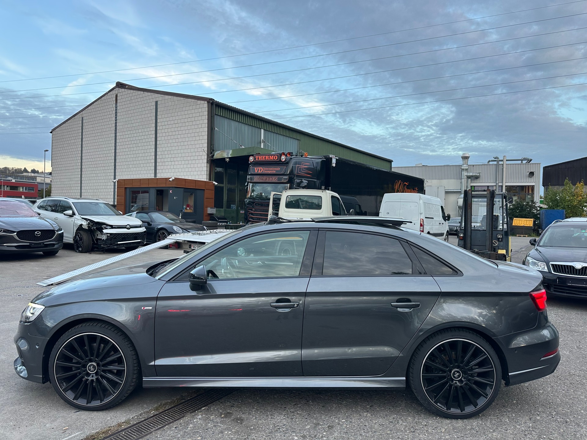 AUDI A3 Limousine 35 TDI Sport S-tronic-image-6