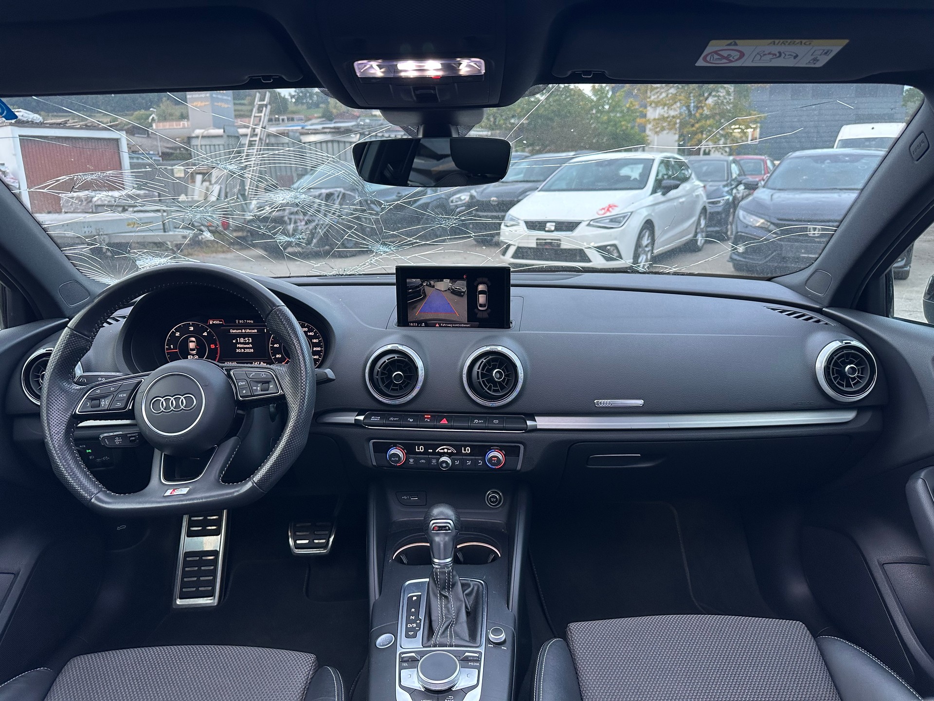 AUDI A3 Limousine 35 TDI Sport S-tronic-image-12