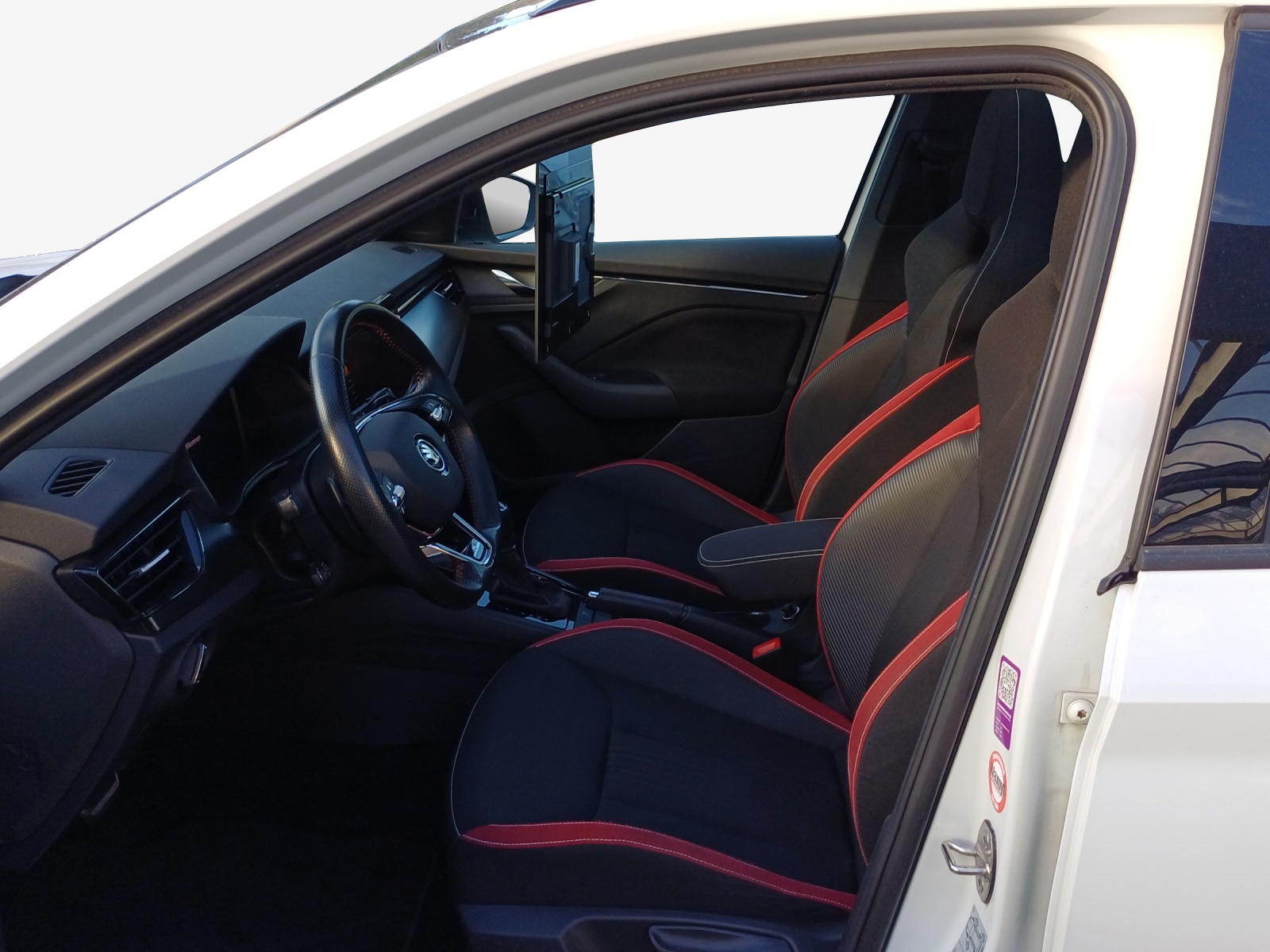 SKODA Kamiq 1.0 TSI Monte Carlo DSG-image-7