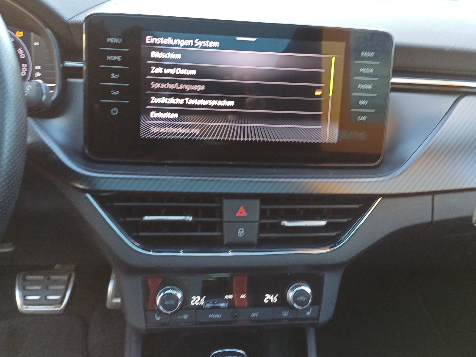 SKODA Kamiq 1.0 TSI Monte Carlo DSG-image-10