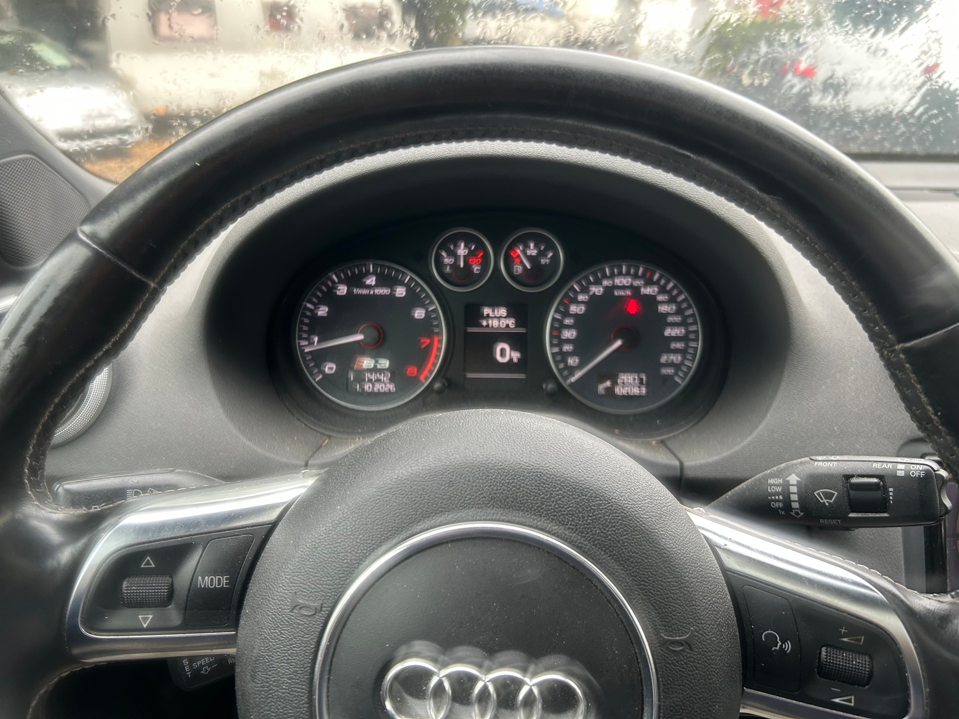 AUDI S3 Sportback 2.0 TFSI quattro-image-13