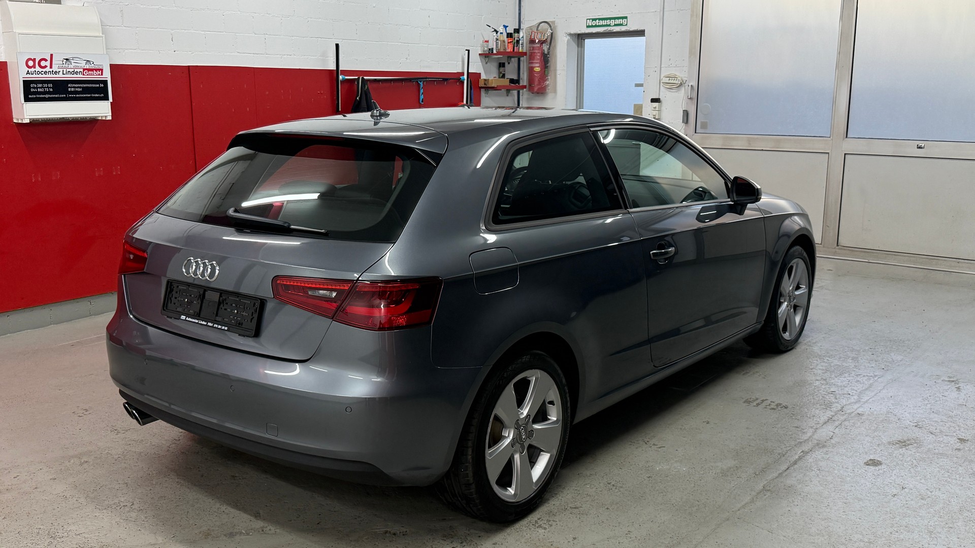 AUDI A3 1.8 TFSI Attraction S-tronic, frisch ab MFK, aus 1 Hand, Abstadsregler, 8fach berädert 1J/20000km Garantie-image-7
